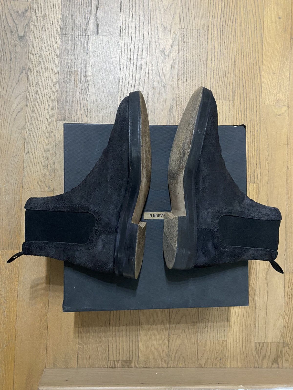 Yeezy Yeezy Season 6 Men Suede Chelsea Boot, size 44/11, graphite Size US 11 / EU 44 - 3 Thumbnail