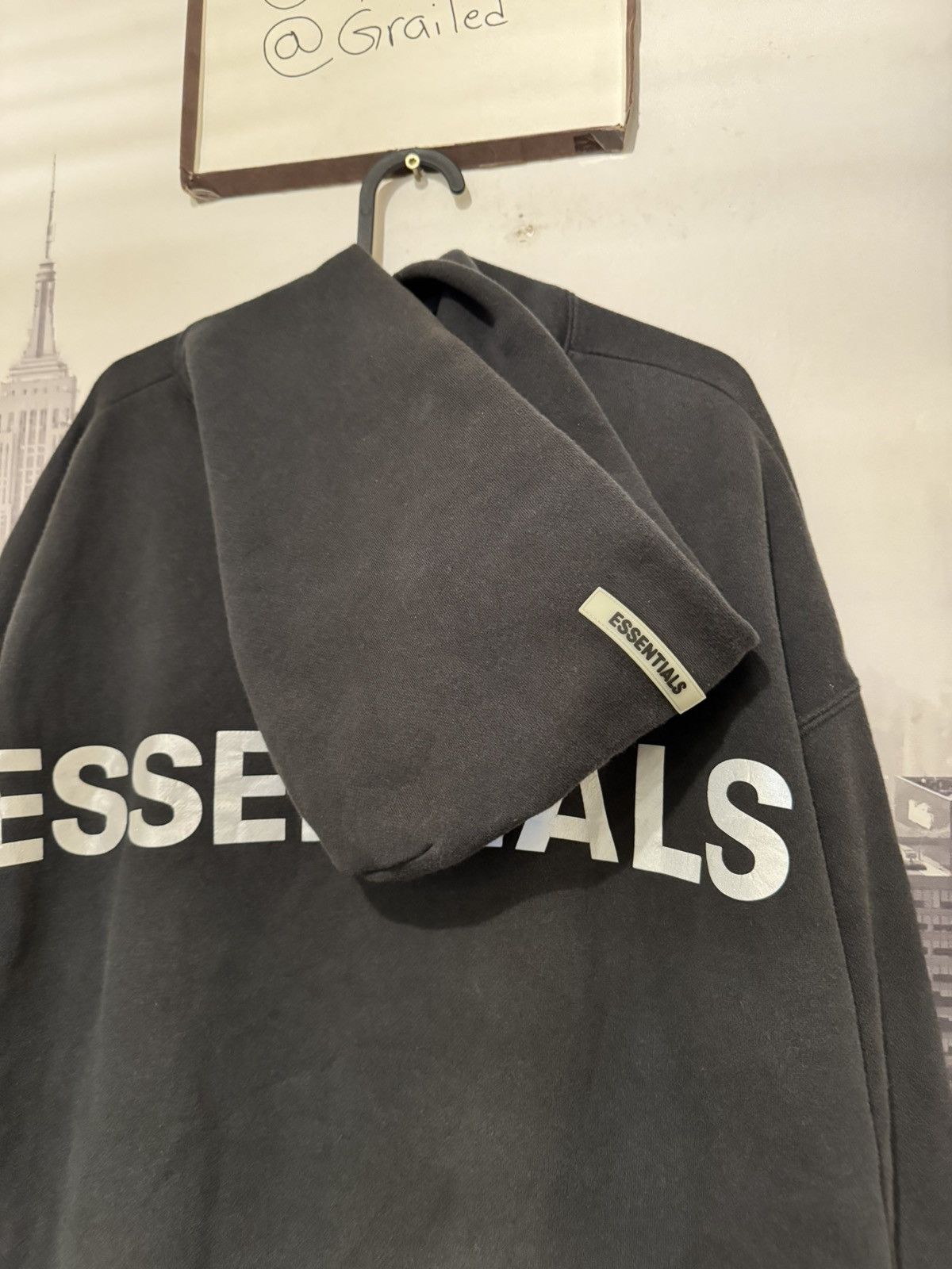 Fear of God Fear of God Essentials FW19 3M Graphic Hoodie Black SZ S💥 Size US S / EU 44-46 / 1 - 4 Thumbnail