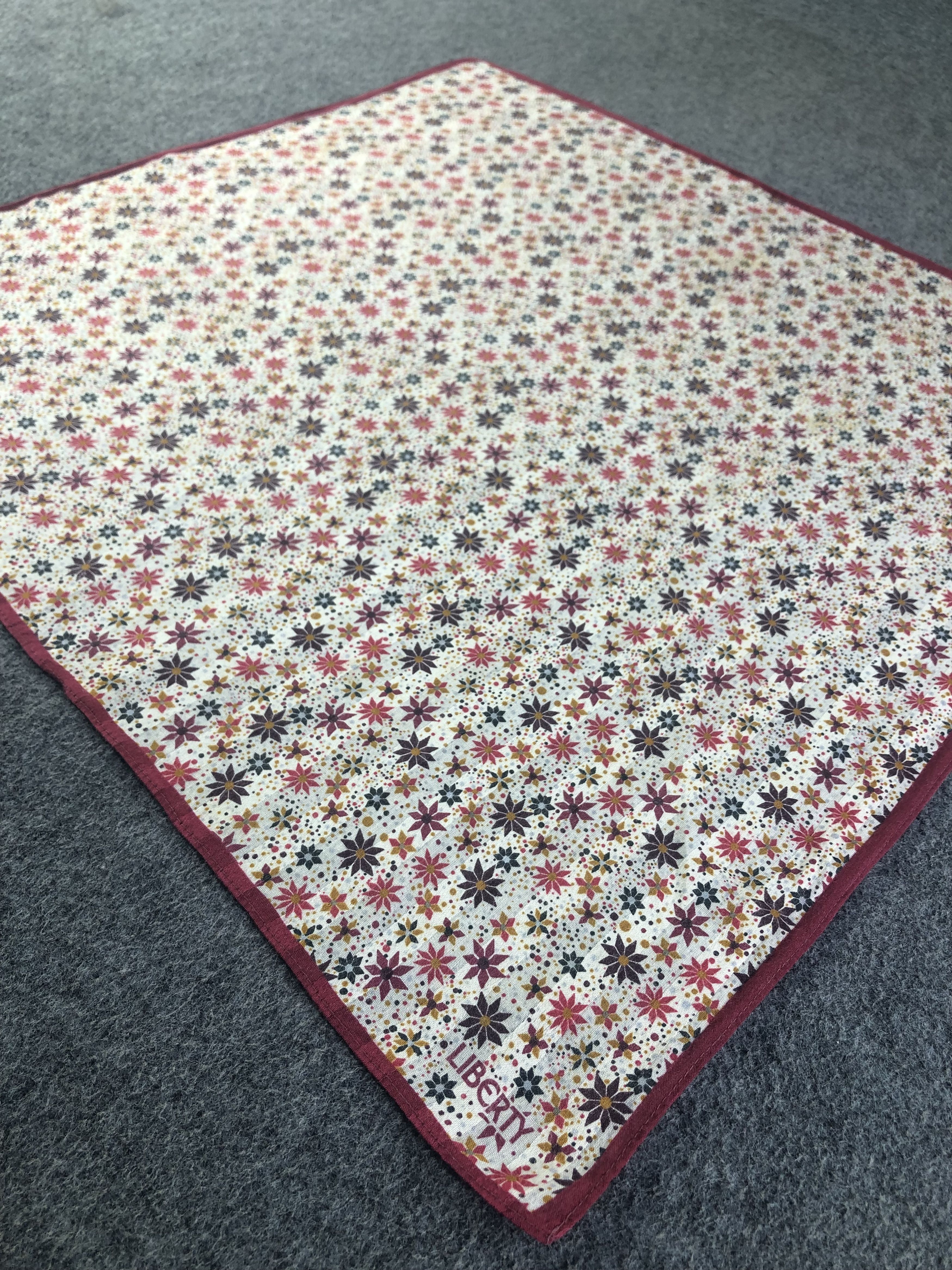Liberty Liberty Floral Handkerchief / Bandana / Neckerchief C522 Size ONE SIZE - 4 Thumbnail