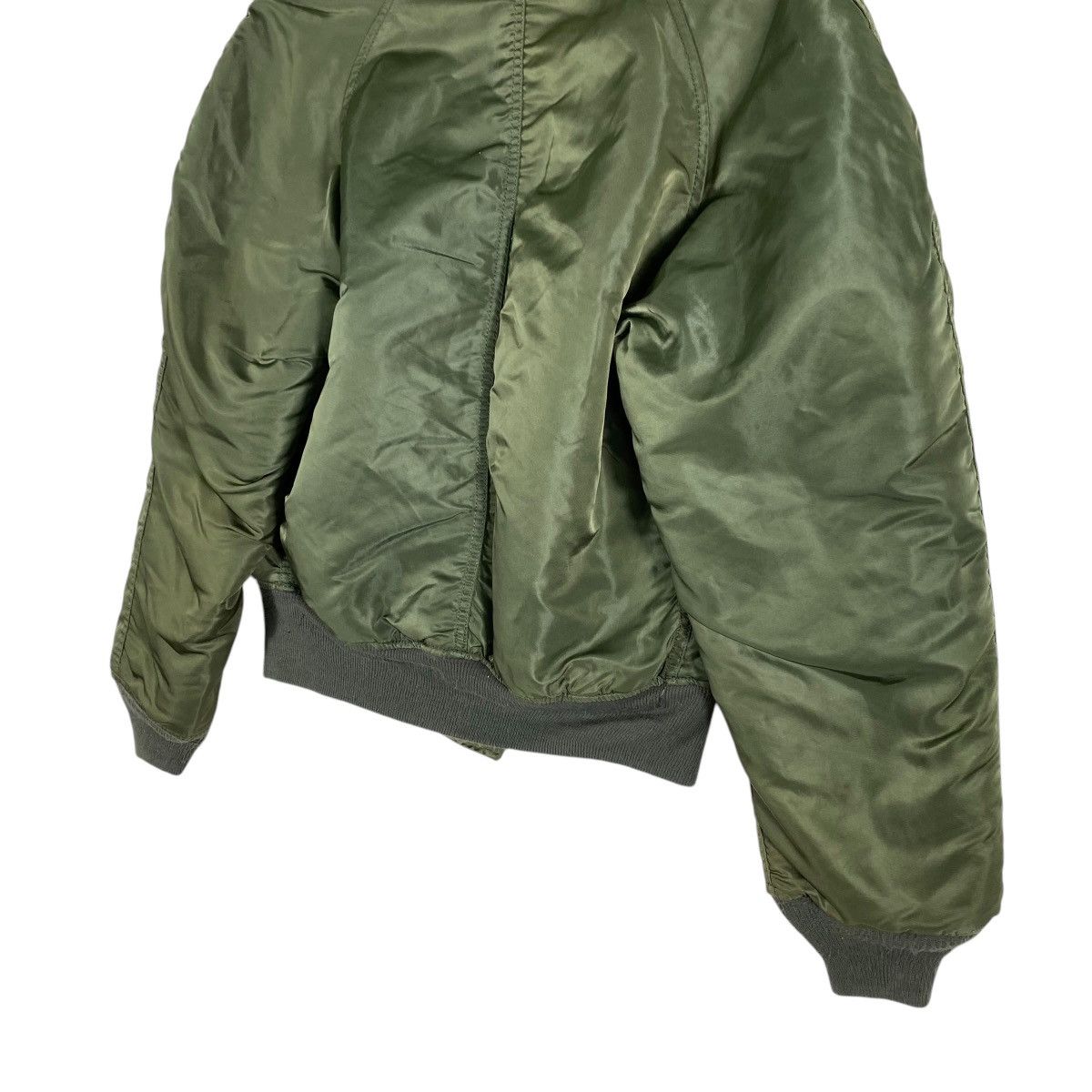 Alpha Industries × Vintage Vintage Alpha Industries Flying Man's Heavy N-2B Bomber Size US S / EU 44-46 / 1 - 12 Thumbnail