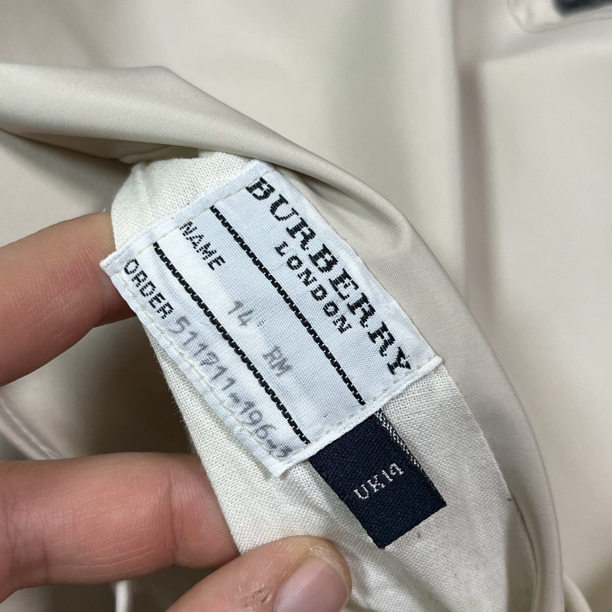 Burberry Burberry coat vintage trench Size US L / EU 52-54 / 3 - 22 Thumbnail
