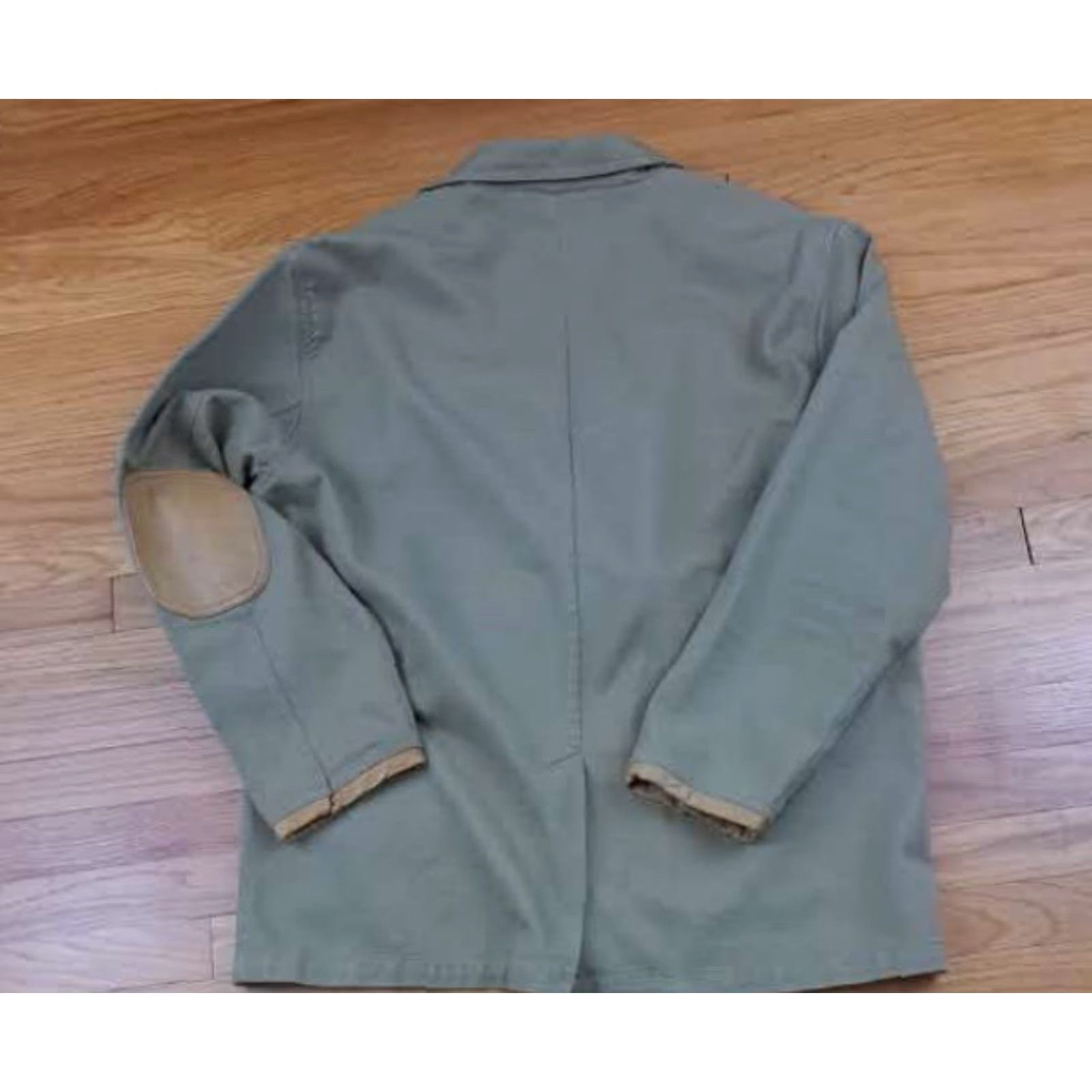 Orvis VINTAGE Orvis Coat Barn Coat Men Large Khaki Beige Canvas Pockets Elbow Patches Outdoor 34in long 25in pit to pit Size US L / EU 52-54 / 3 - 4 Thumbnail