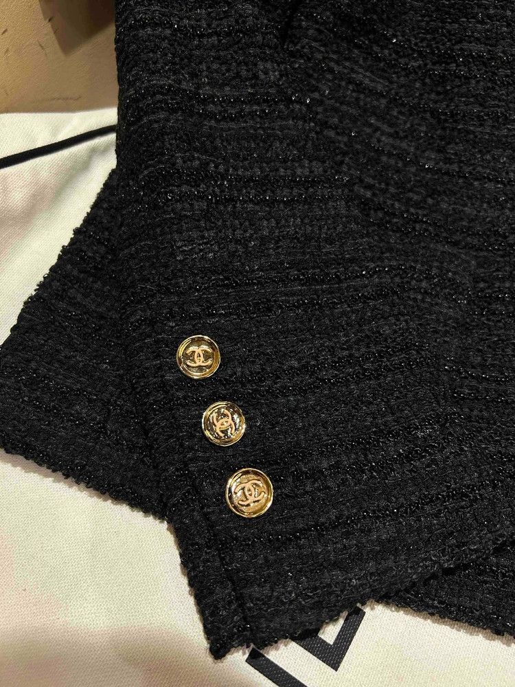 Chanel Chanel Dakar series black glitter two-pocket jacket Size S / US 4 / IT 40 - 4 Thumbnail