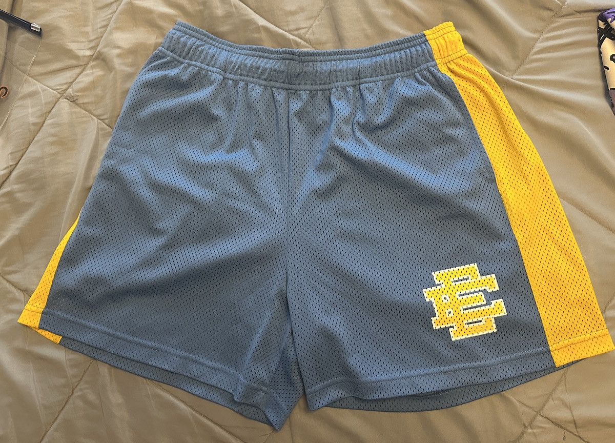 Eric Emanuel Eric Emanuel Baby Blue/Yellow Shorts Size US 38 / EU 54 - 2 Thumbnail