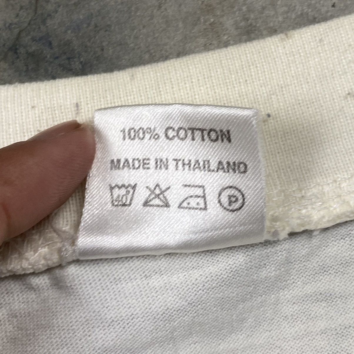 Vintage Vintage 90s Thailand Graphic Tee Size US L / EU 52-54 / 3 - 8 Thumbnail