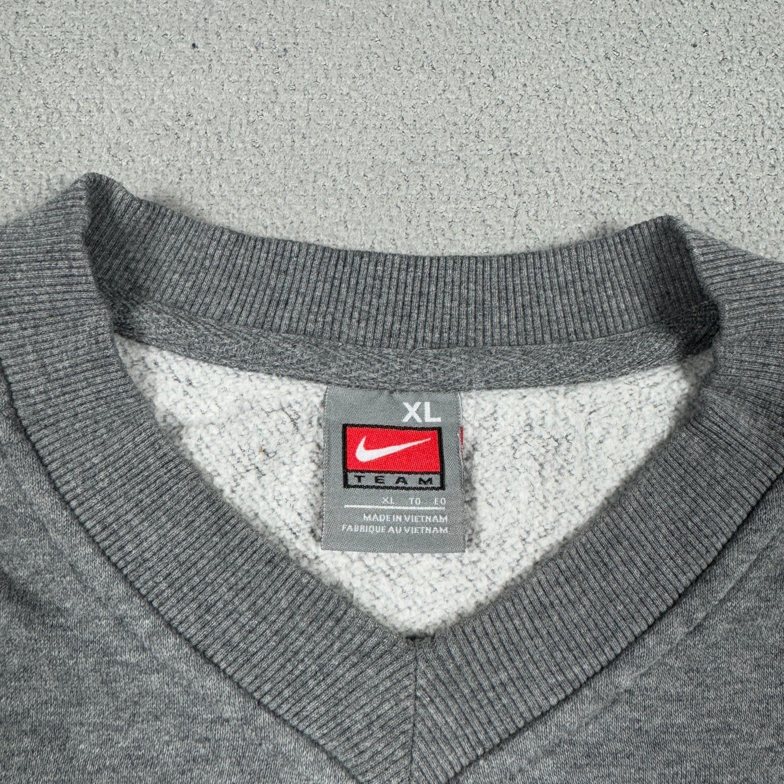 Nike Nike Sweatshirt Vintage 90s Gray CLU Football XL Size US XL / EU 56 / 4 - 11 Thumbnail