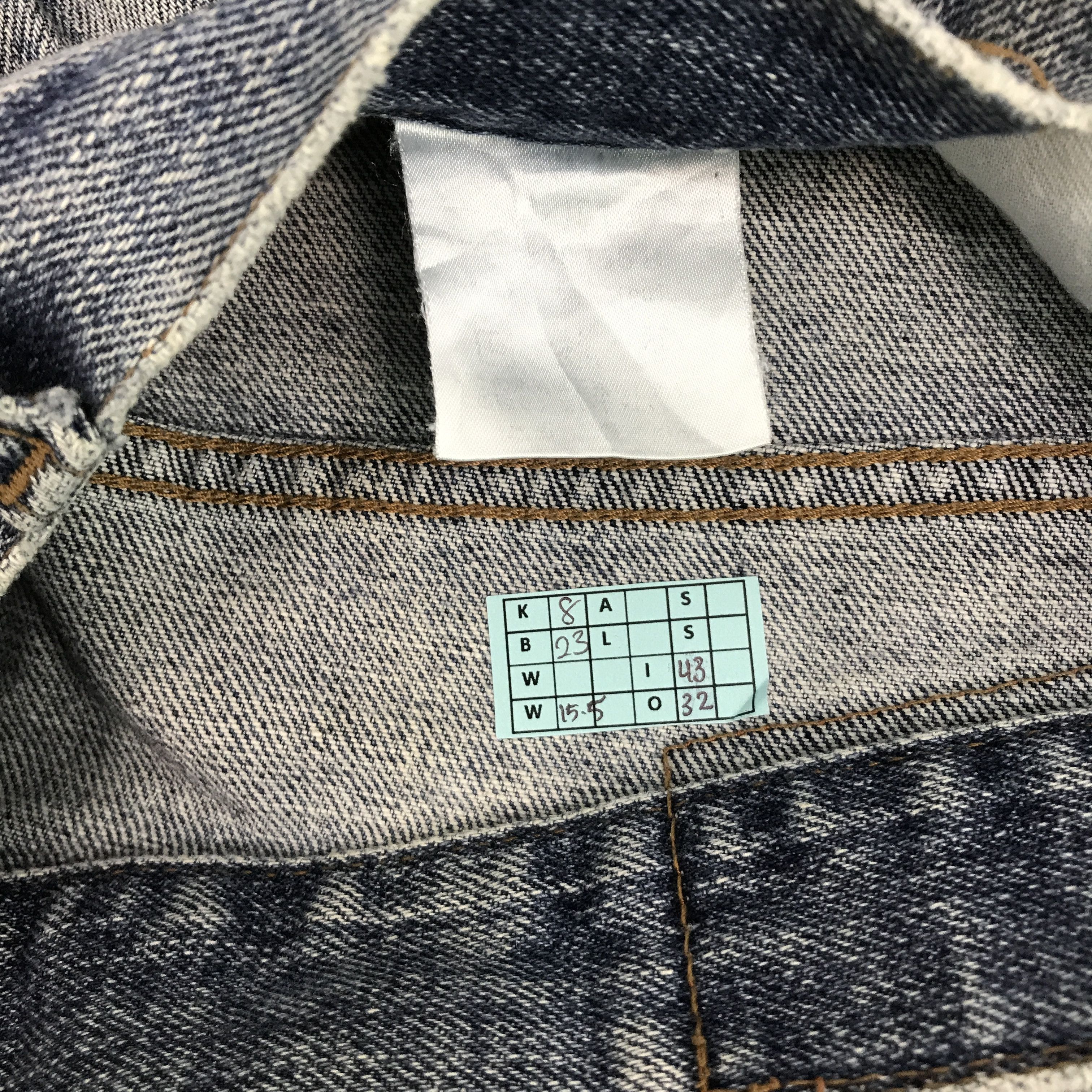Japanese Brand BOBSON CHESSKING DISTRESSED BOOTCUT JEANS Size US 31 - 14 Thumbnail