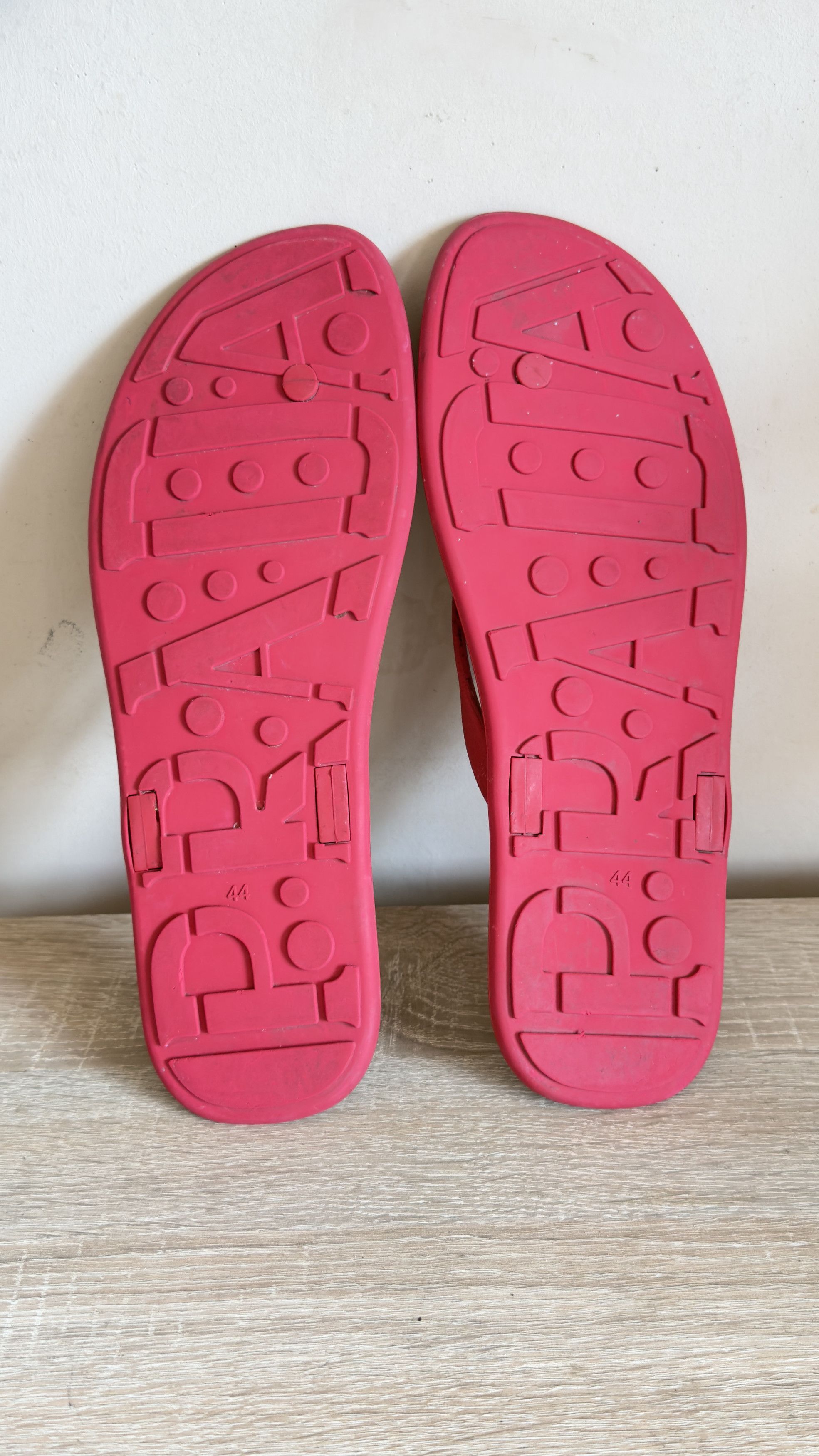 Prada 🔥 prada red sandals flip flops rubber summer men size 11 Size US 11 / EU 44 - 3 Thumbnail
