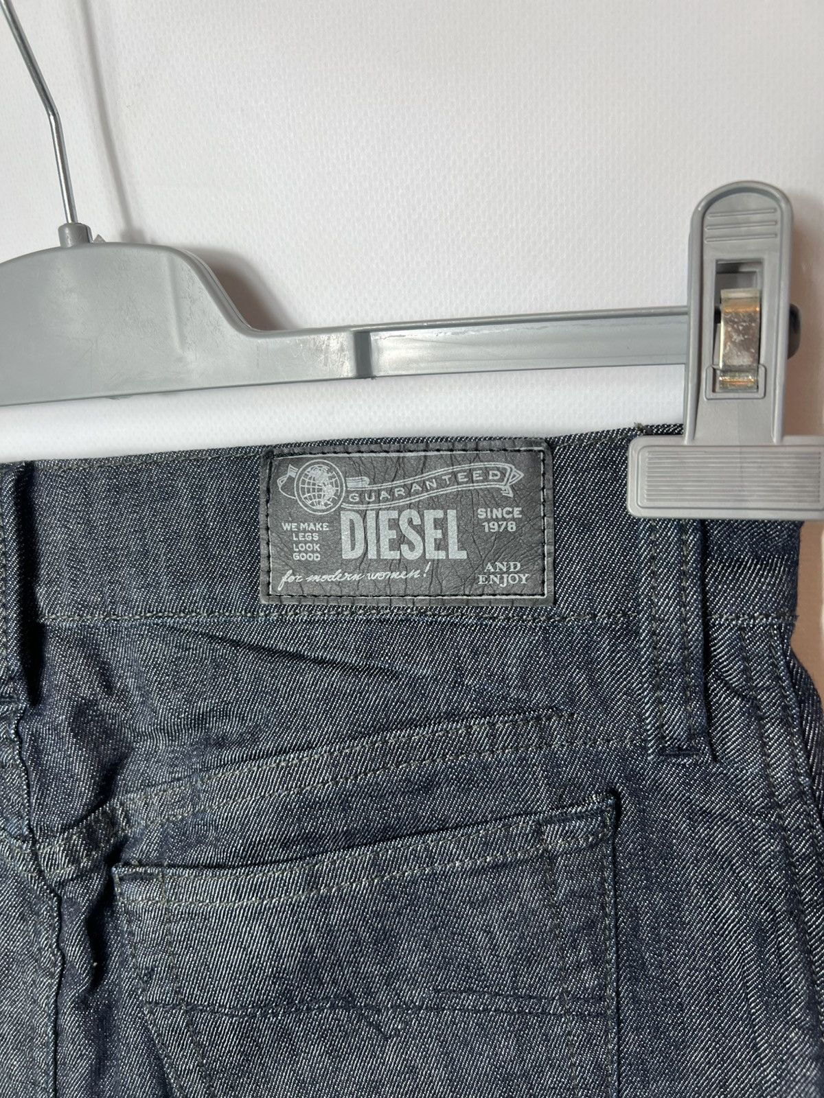 Diesel Vintage Y2K Diesel Industry Crazy Midi Denim Jeans Skirt Size 25" / US 0 / IT 36 - 9 Thumbnail