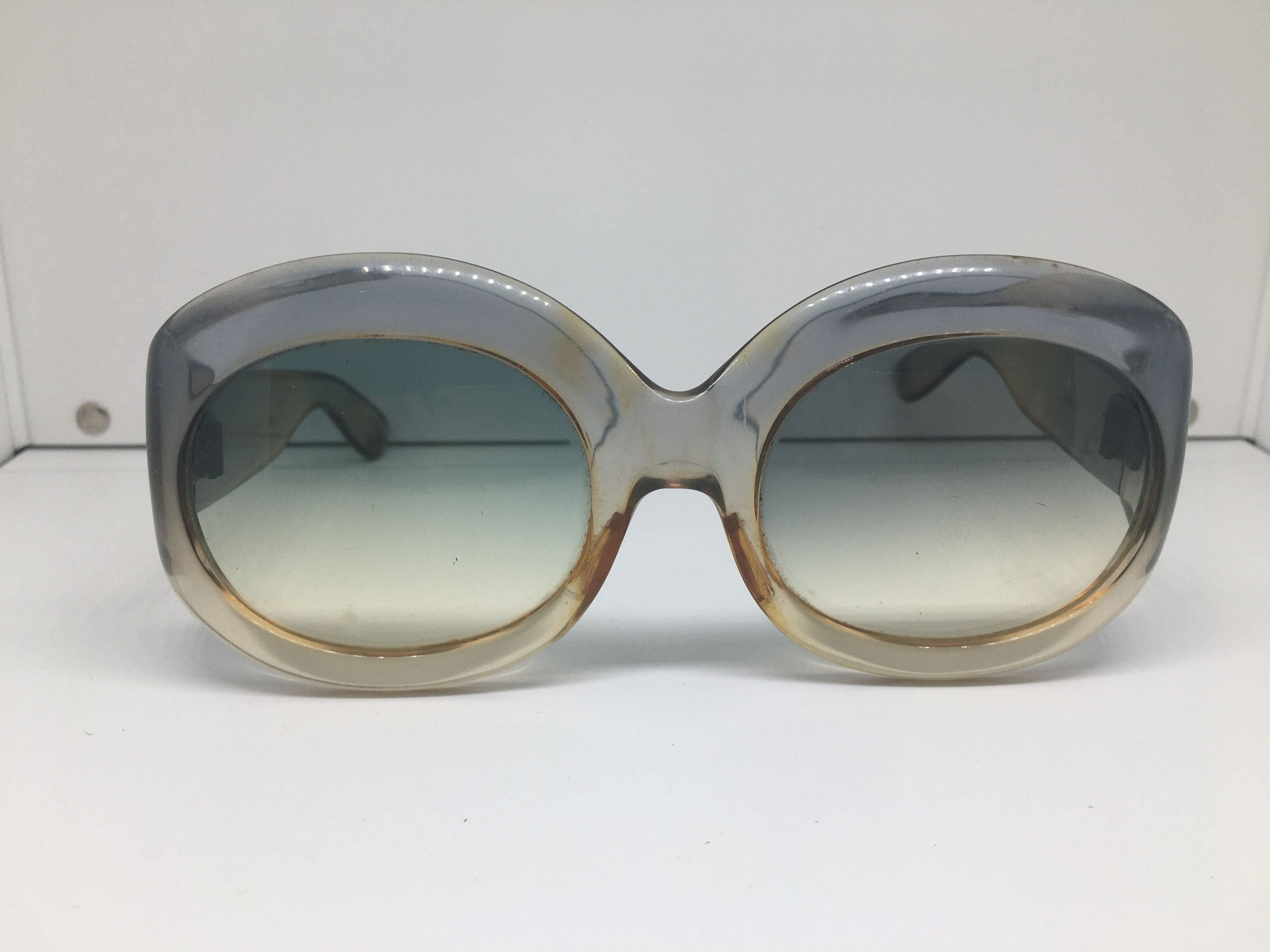 GIVENCHY PARIS 'JASMIN' HAUTE COUTURE LUNETTES DE SOLEIL