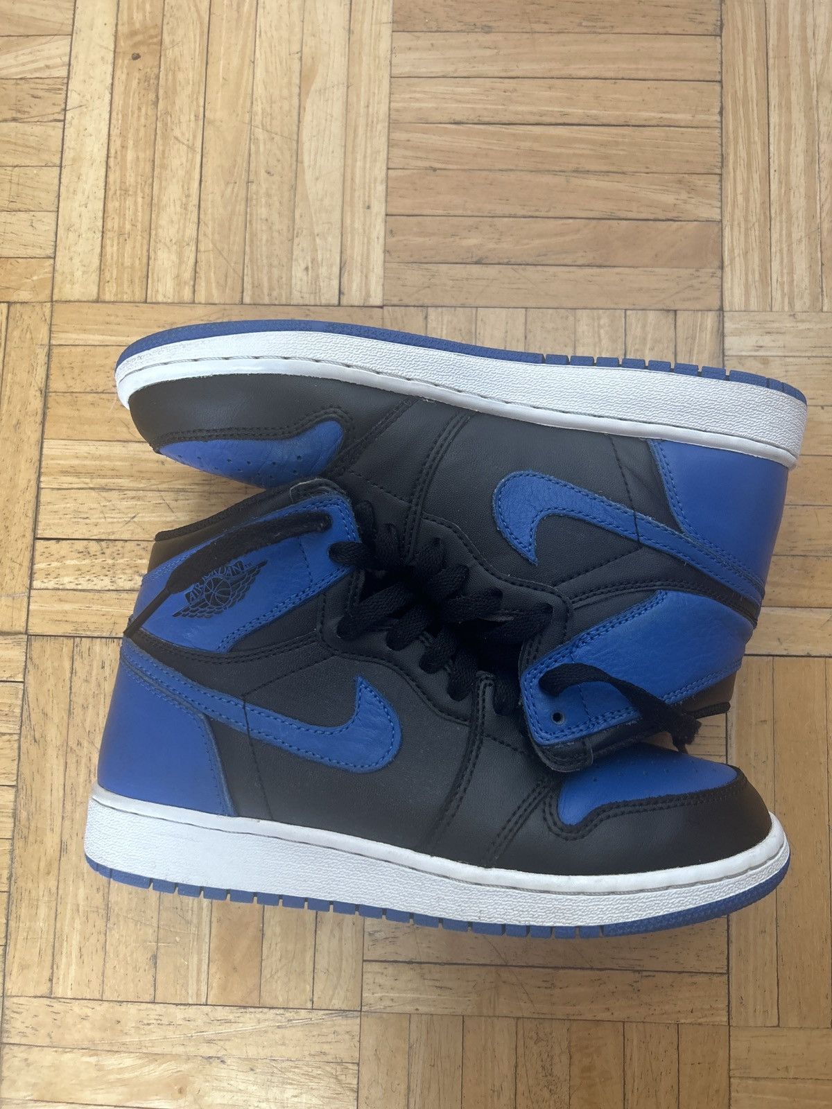 Jordan Brand Jordan 1 royal blues Size US 5.5 / EU 38 - 1 Thumbnail