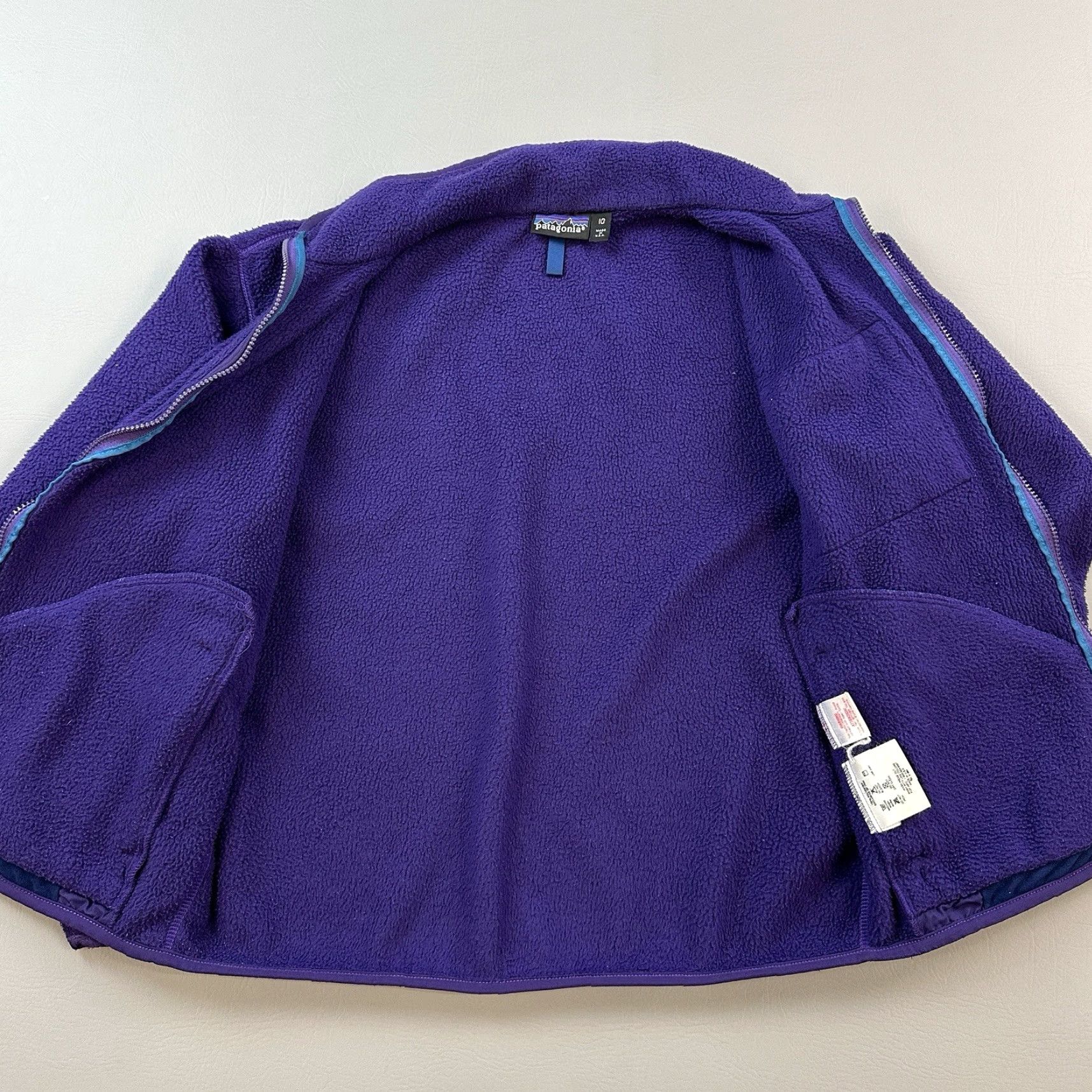 Patagonia VINTAGE Patagonia Jacket Women’s 10 Purple Full Zip Fleece USA Made 25029 Size L / US 10 / IT 46 - 5 Thumbnail