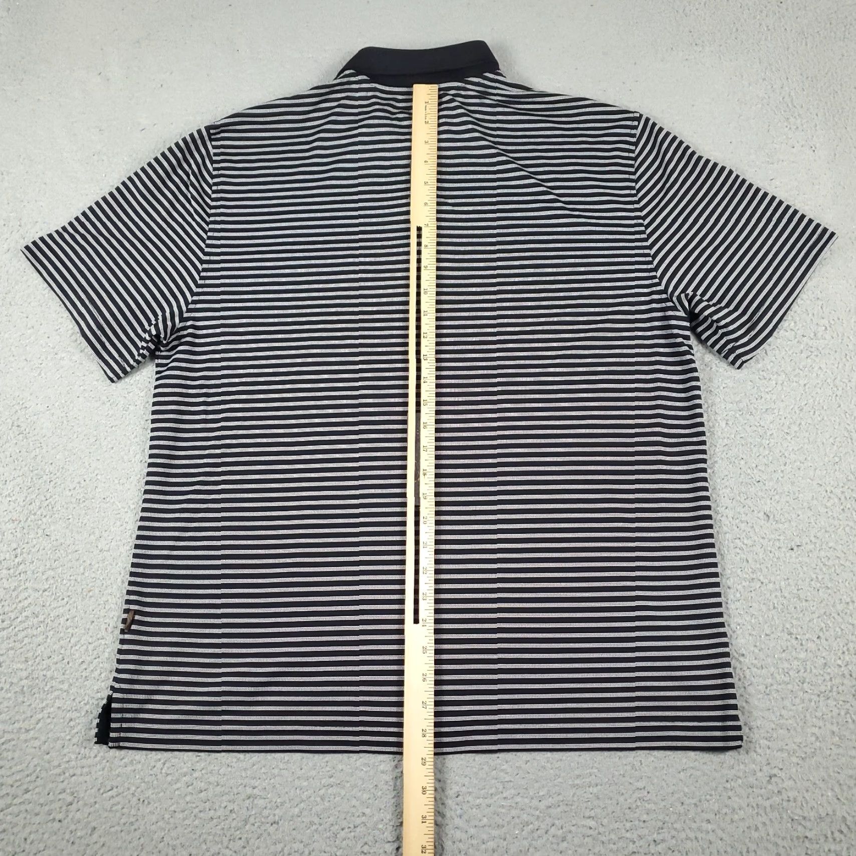 Vintage Greg Norman Polo Shirt Mens L Black Striped Shark Golf Casual Short Sleeve Polo Size US L / EU 52-54 / 3 - 4 Thumbnail