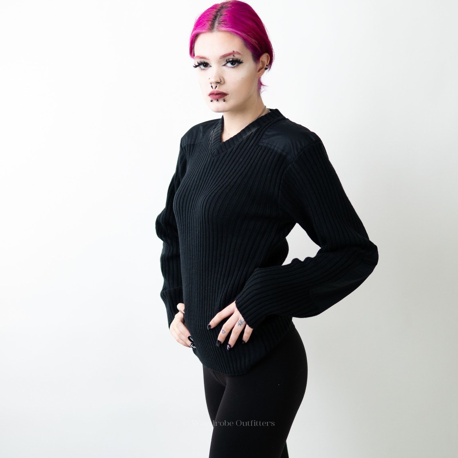 Designer Blauer THICK V-Neck Classic Ribbed Knit Sweater - S Size S / US 4 / IT 40 - 7 Thumbnail