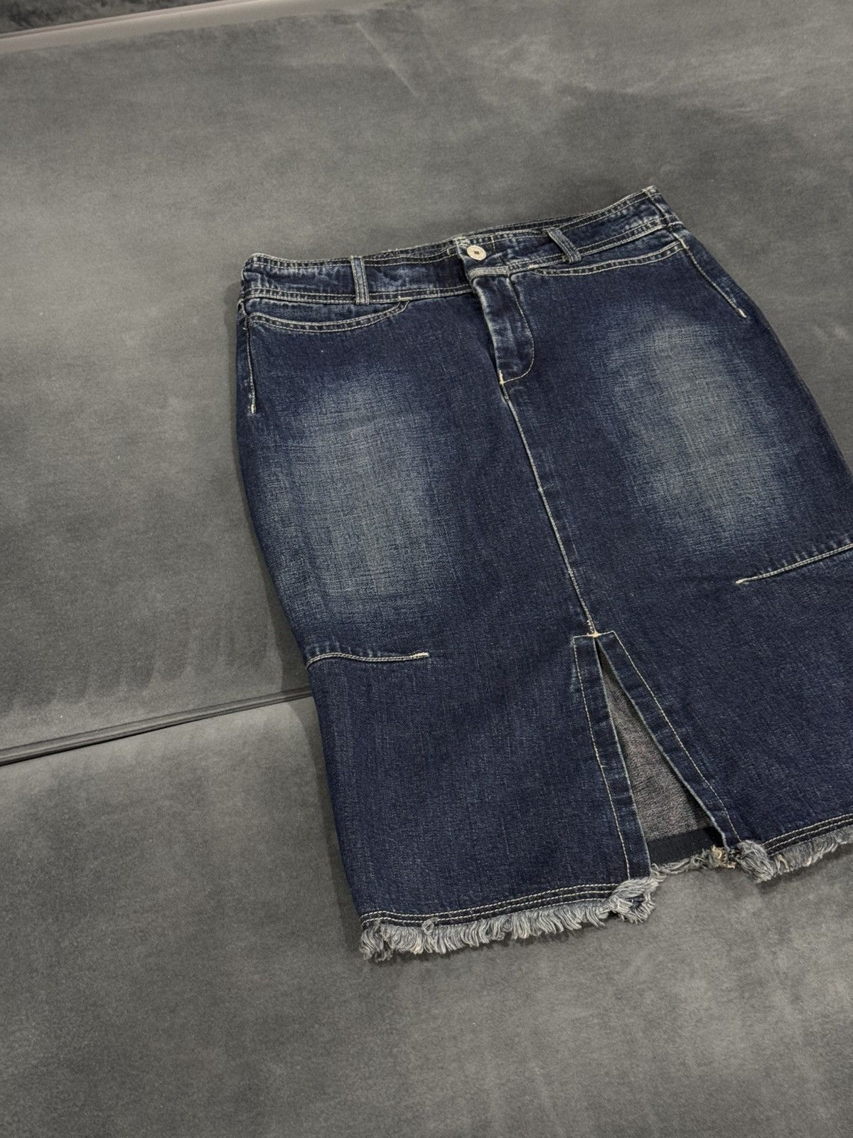 Marithe + Francois Girbaud Marithe Francois Girbaud Glamour Denim Mini Skirt Size 26" / US 2 / IT 38 - 5 Thumbnail