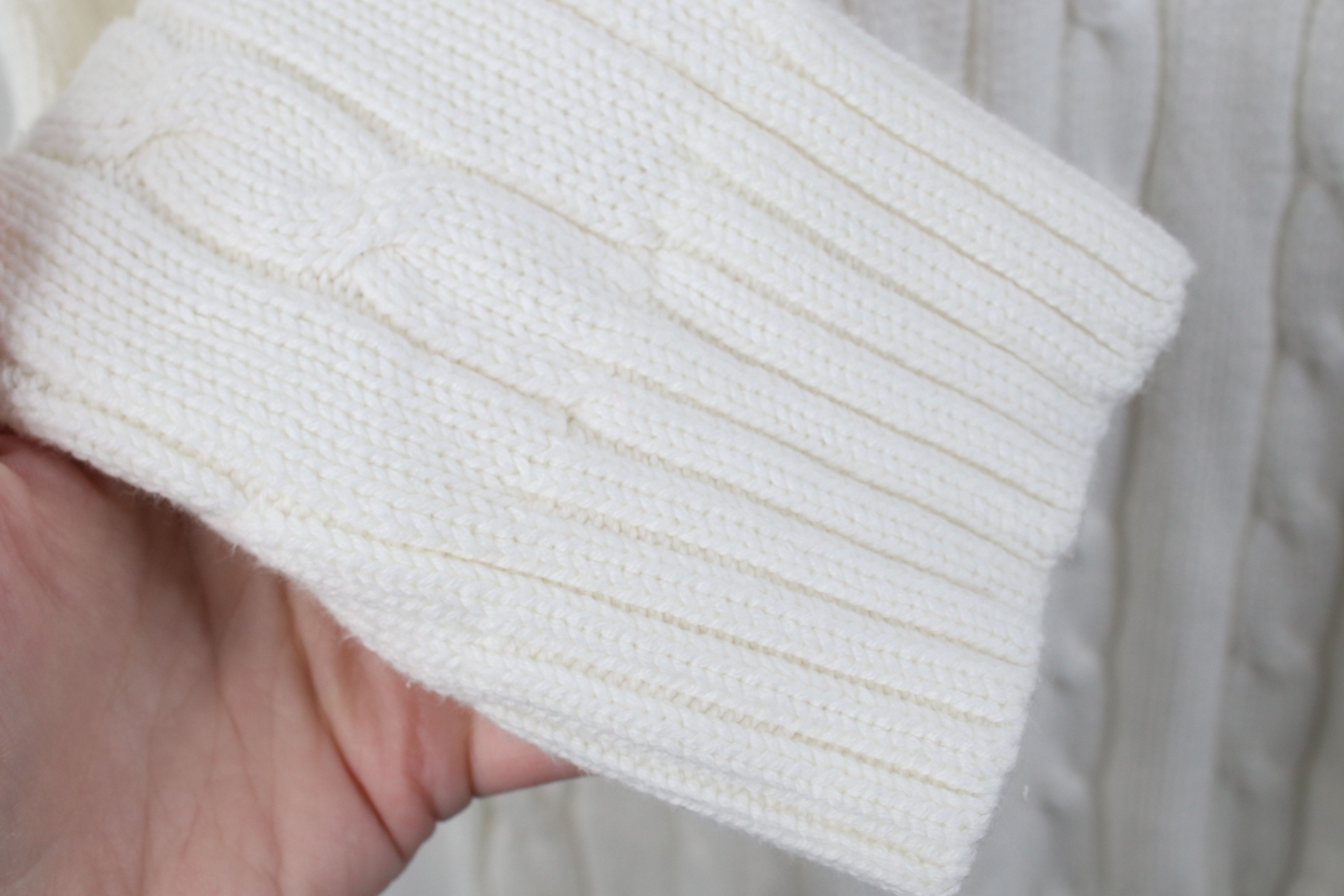 Vintage Vintage 90s Streetwear Cable Knit Crewneck Sweater White Size US M / EU 48-50 / 2 - 5 Thumbnail