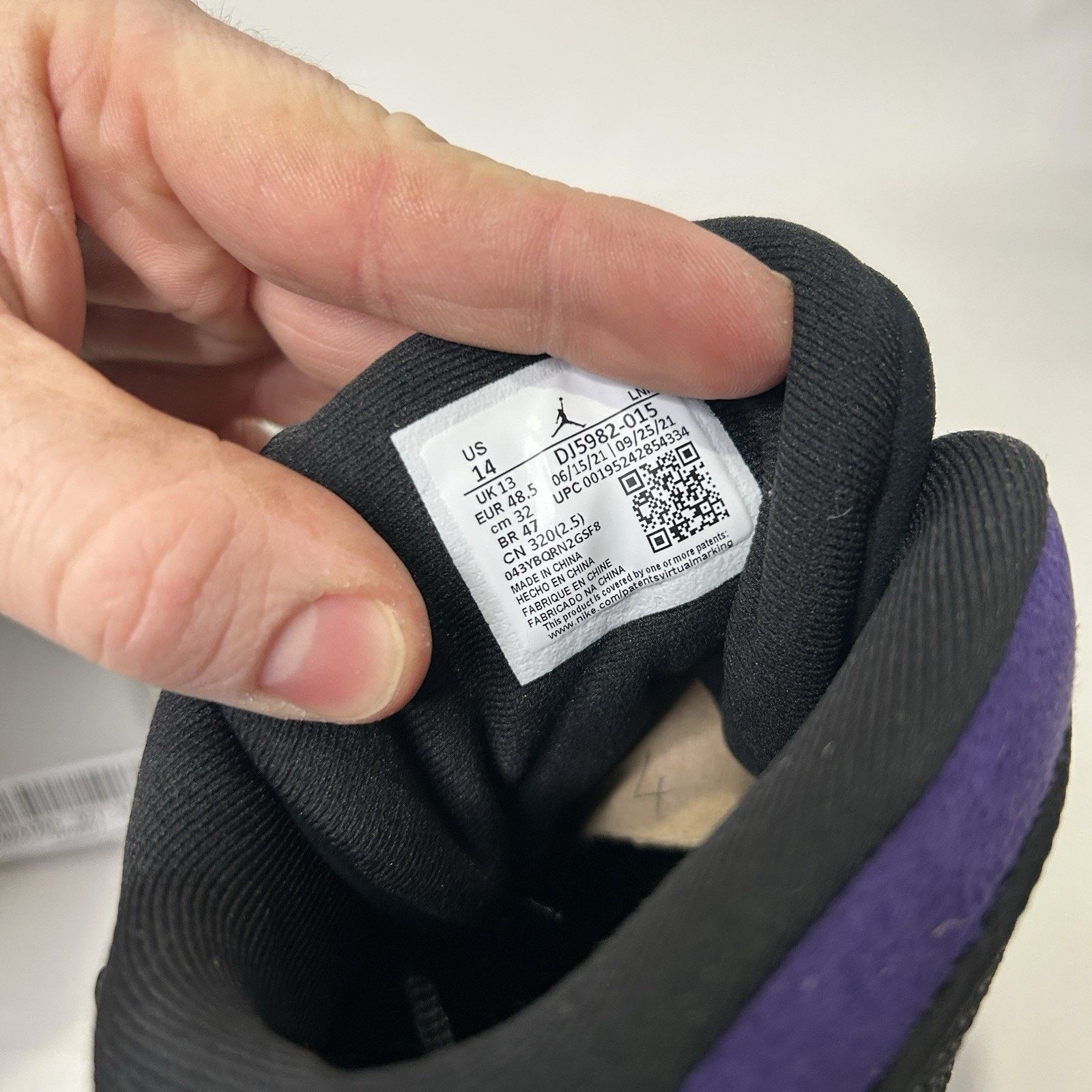 Jordan Brand Nike Air Jordan Retro 13 "Court Purple" DJ5982-015 Size US 14 / EU 47 - 7 Thumbnail
