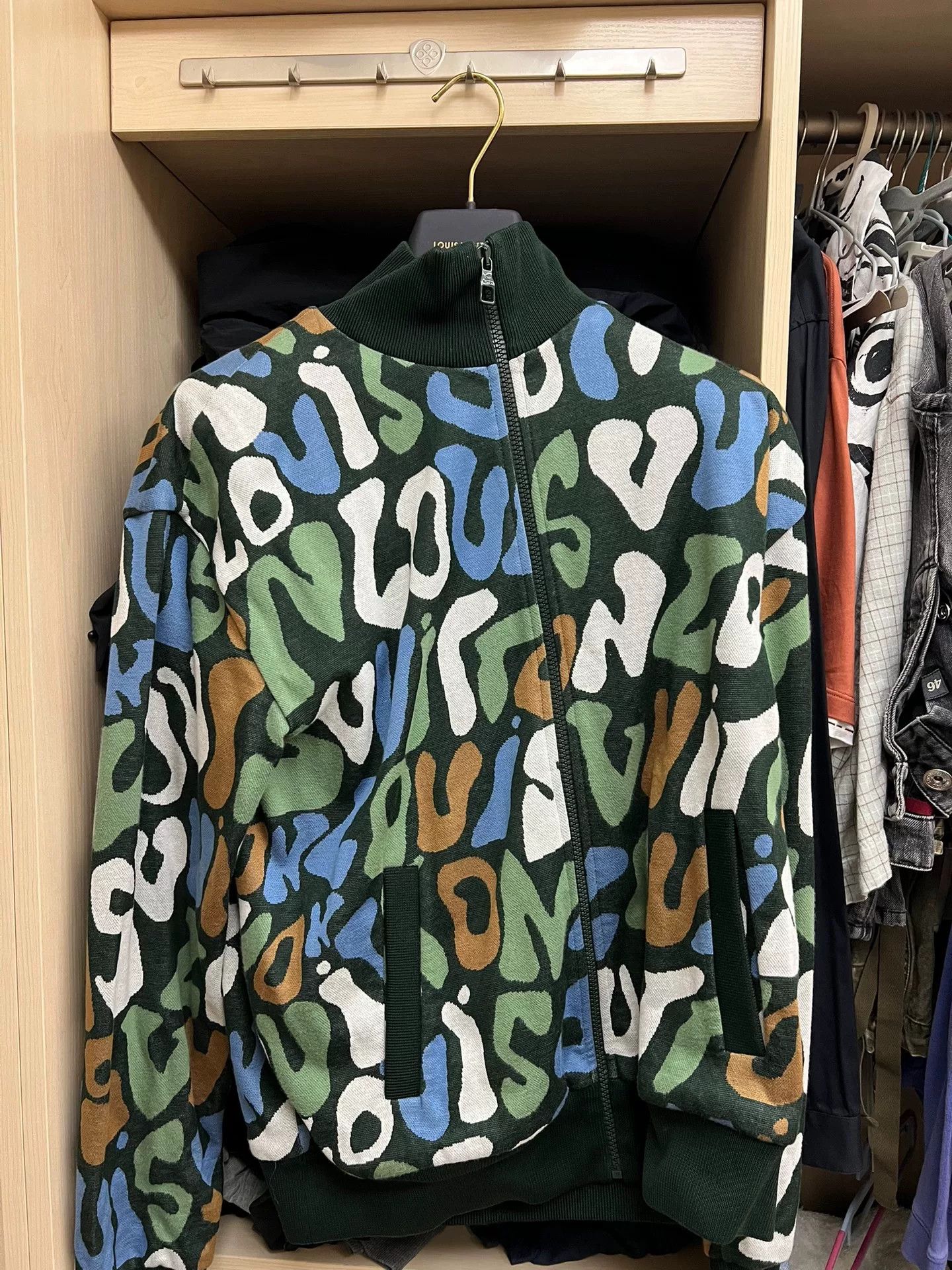 Louis Vuitton louis vuitton camouflage zip-up jacket Size US L / EU 52-54 / 3 - 1 Thumbnail