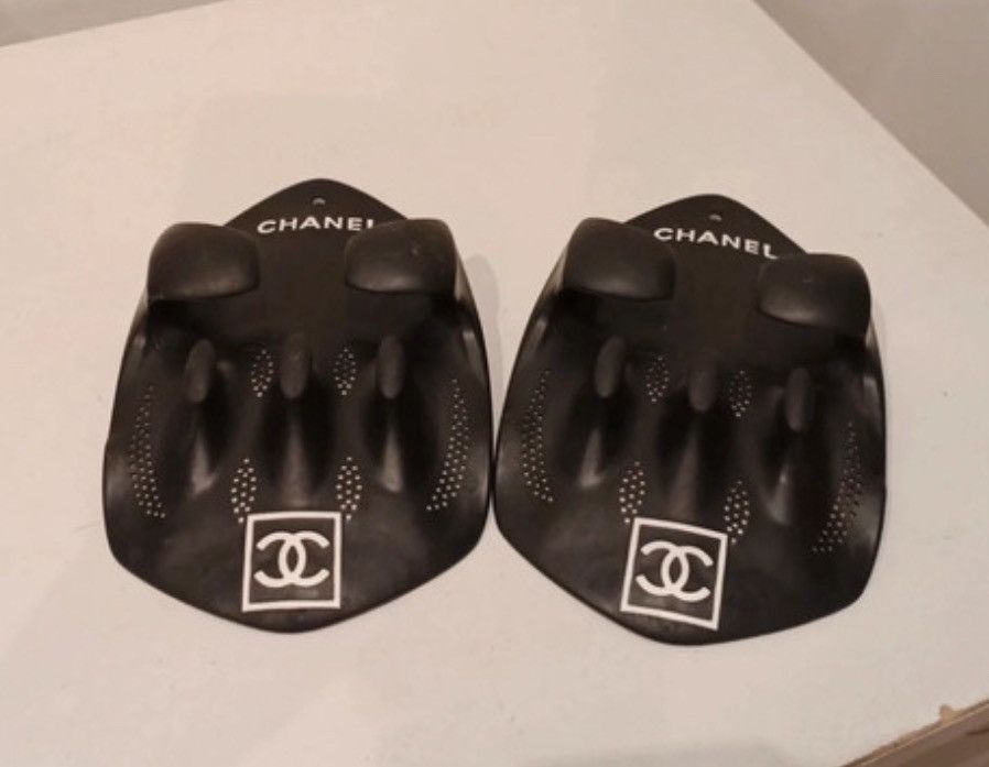 Chanel CHANEL SPORT SWIMMING GLOVES Size ONE SIZE - 5 Thumbnail
