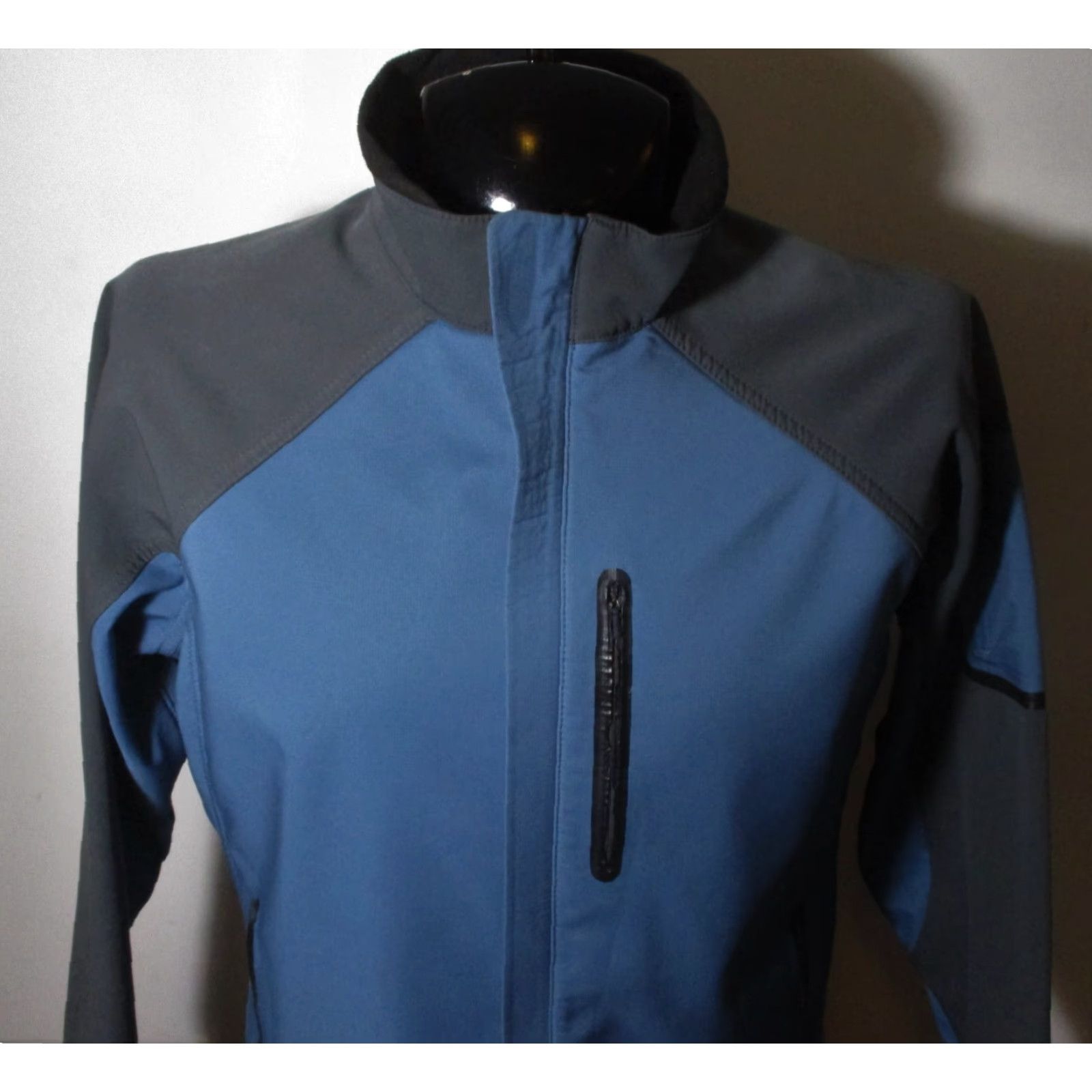 L.L. BEAN Blue Full Zip Jacket Size L Reg.