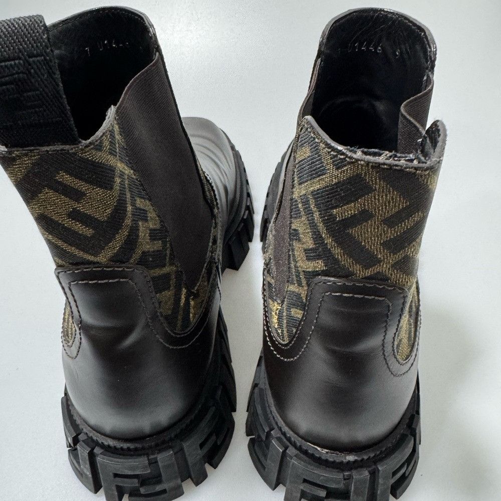 Fendi Fendi Force Chelsea Boots Black Brown Men’s Size 9. Size US 9 / EU 42 - 4 Thumbnail