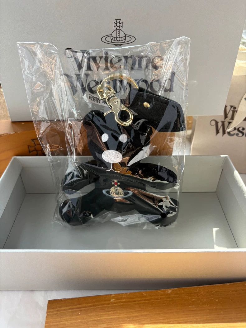 Vivienne Westwood Vivienne Westwood size os Fur Bear Keychain Pendant Size ONE SIZE - 3 Thumbnail