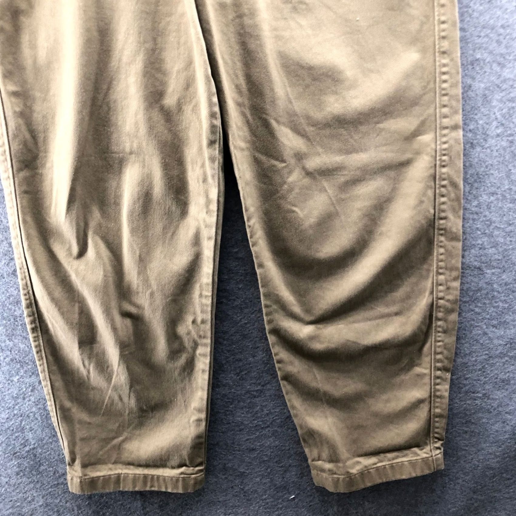 Uniqlo Uniqlo Wide Chino Pants Tan Baggy Relaxed Mens 28 Womens 28 Twill Cotton Pants Baggy Relaxed 28 Tan Chino Twill Mens Womens Grade A No N/A Size 28" / US 6 / IT 42 - 4 Thumbnail