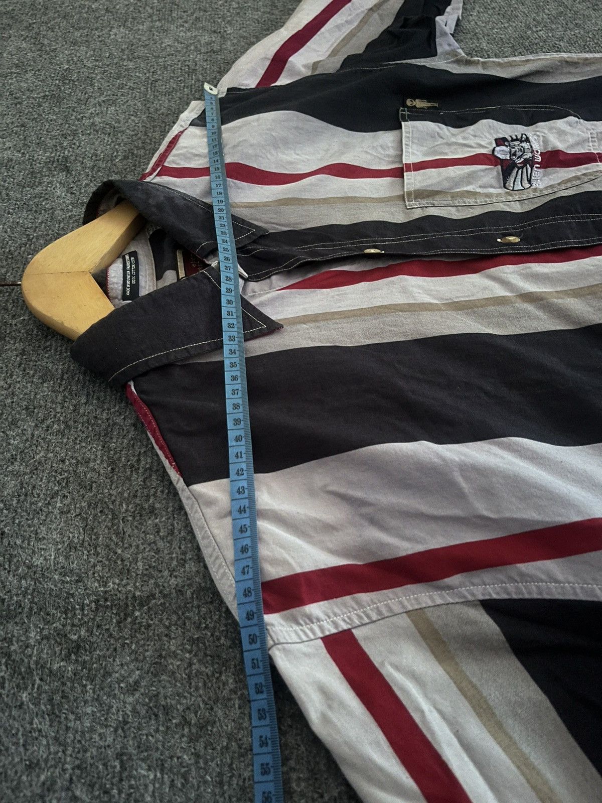 Alien Workshop Alien Workshop Vertical Stripe Skateboard Button Up Size US M / EU 48-50 / 2 - 7 Thumbnail