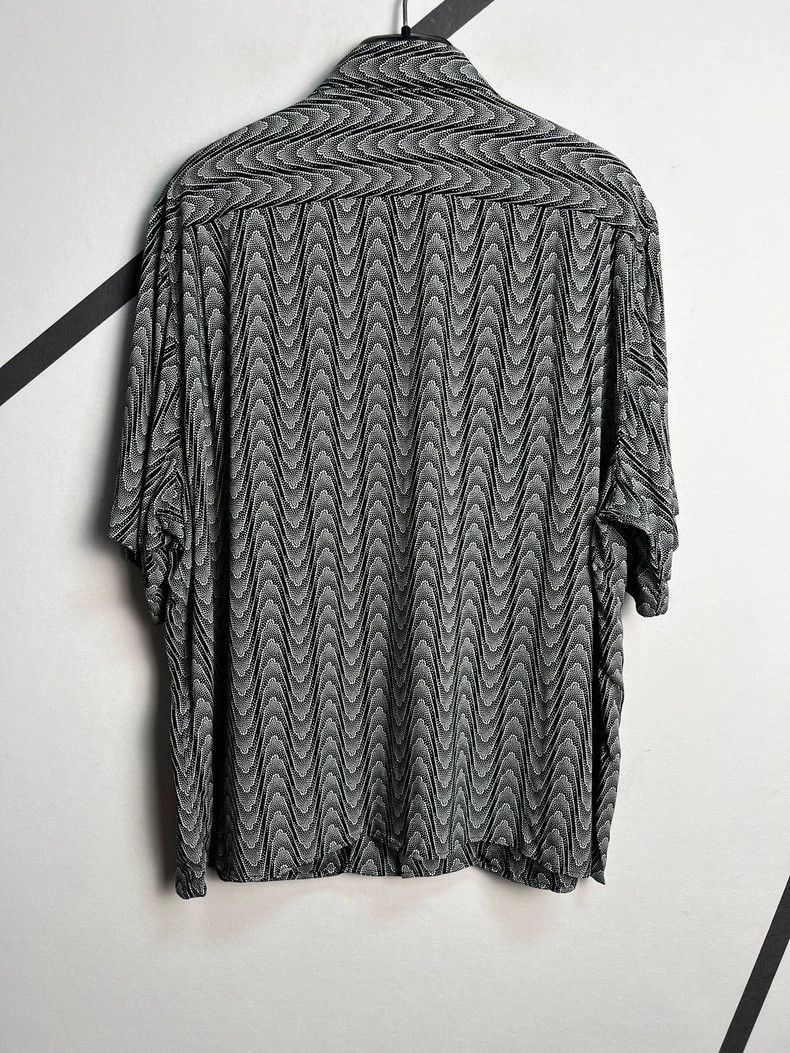 Celine CELINE size 40 Water ripple printed shirt short sleeve Size US XXS / EU 40 - 2 Thumbnail