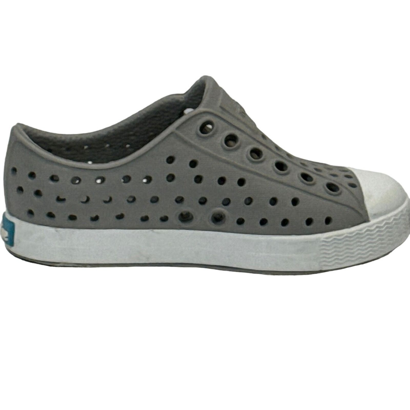 Native Native Gray Perforated Slip-On Sneakers Toddler Sz 5 Size US 5 / EU 37 - 2 Thumbnail