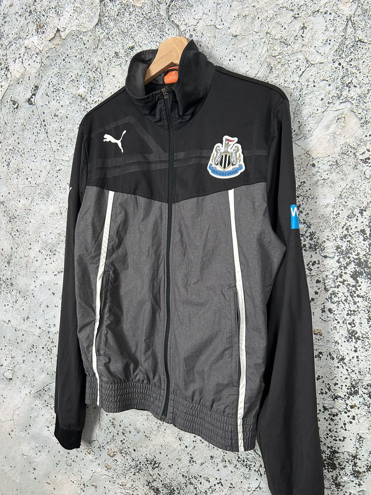 Puma Vintage Puma Newcastle United Soccer Sweatshirt Y2K Size US S / EU 44-46 / 1 - 2 Thumbnail