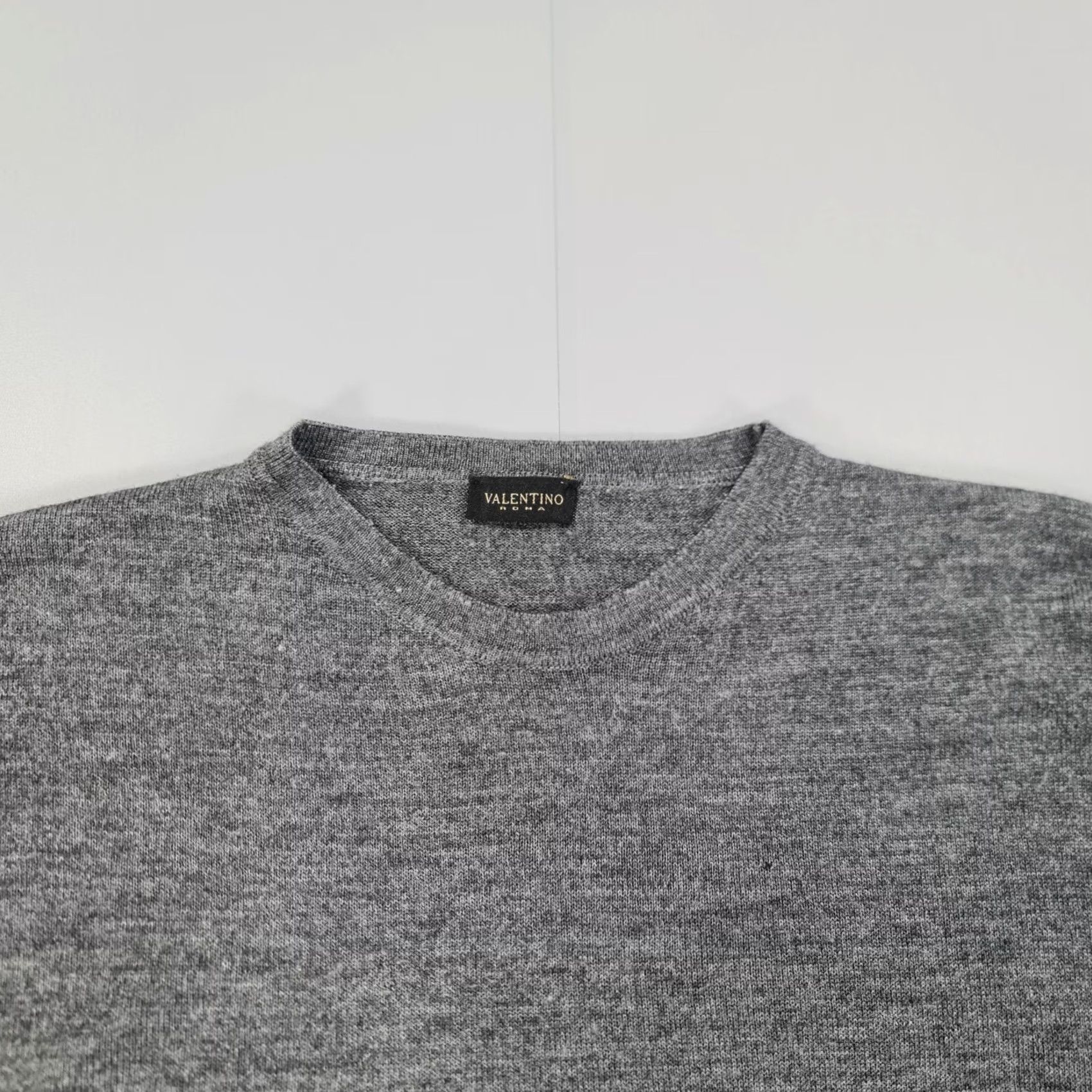 Valentino Valentino Jumper Grey XL Merino Wool Crew Neck Long Sleeve Pullover Mens Regular Knit Pullover Lightweight Casual Size US XL / EU 56 / 4 - 2 Thumbnail