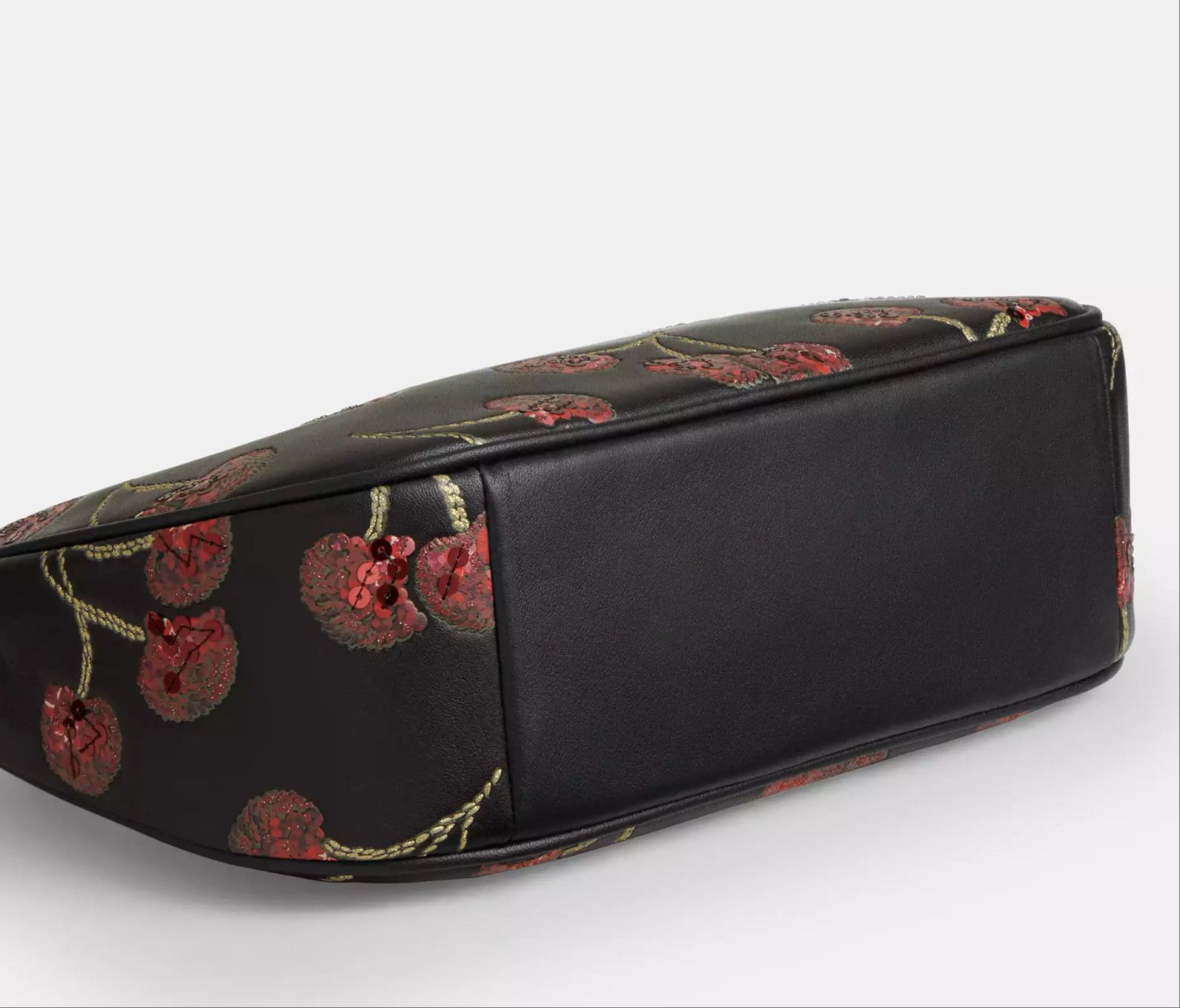 Coach Teri Shoulder Bag With Cherry Print CCZ16 Size ONE SIZE - 14 Thumbnail