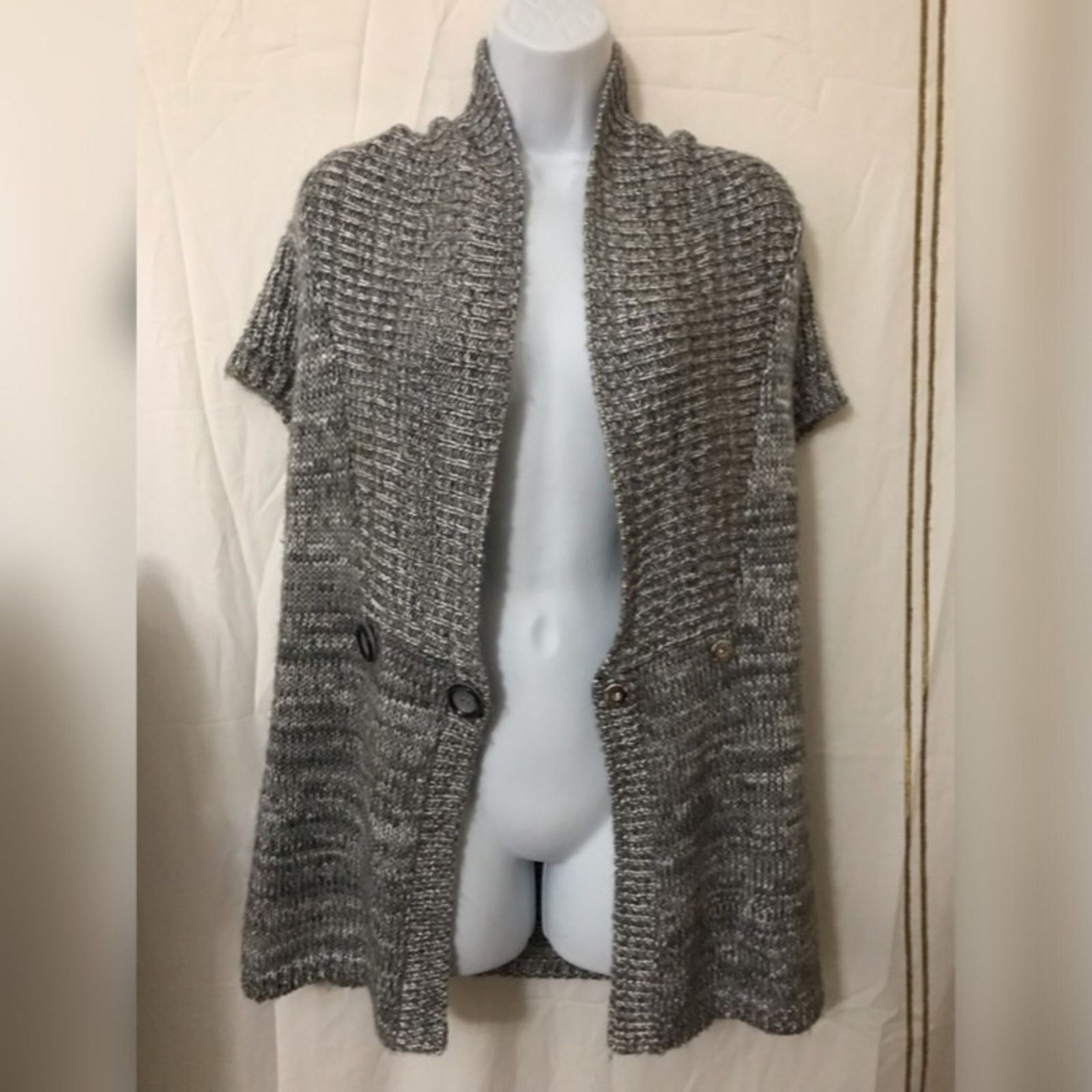 Other CATO Gray Career Short Sleeve Cardigan Sweater Size L / US 10 / IT 46 - 4 Thumbnail