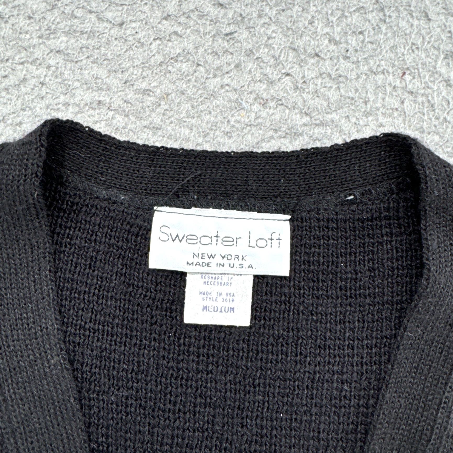 Loft VINTAGE Sweater Loft New York Angel Pattern Knit Sweater Vest Button Up SZ M USA Womens Size M / US 6-8 / IT 42-44 - 3 Thumbnail