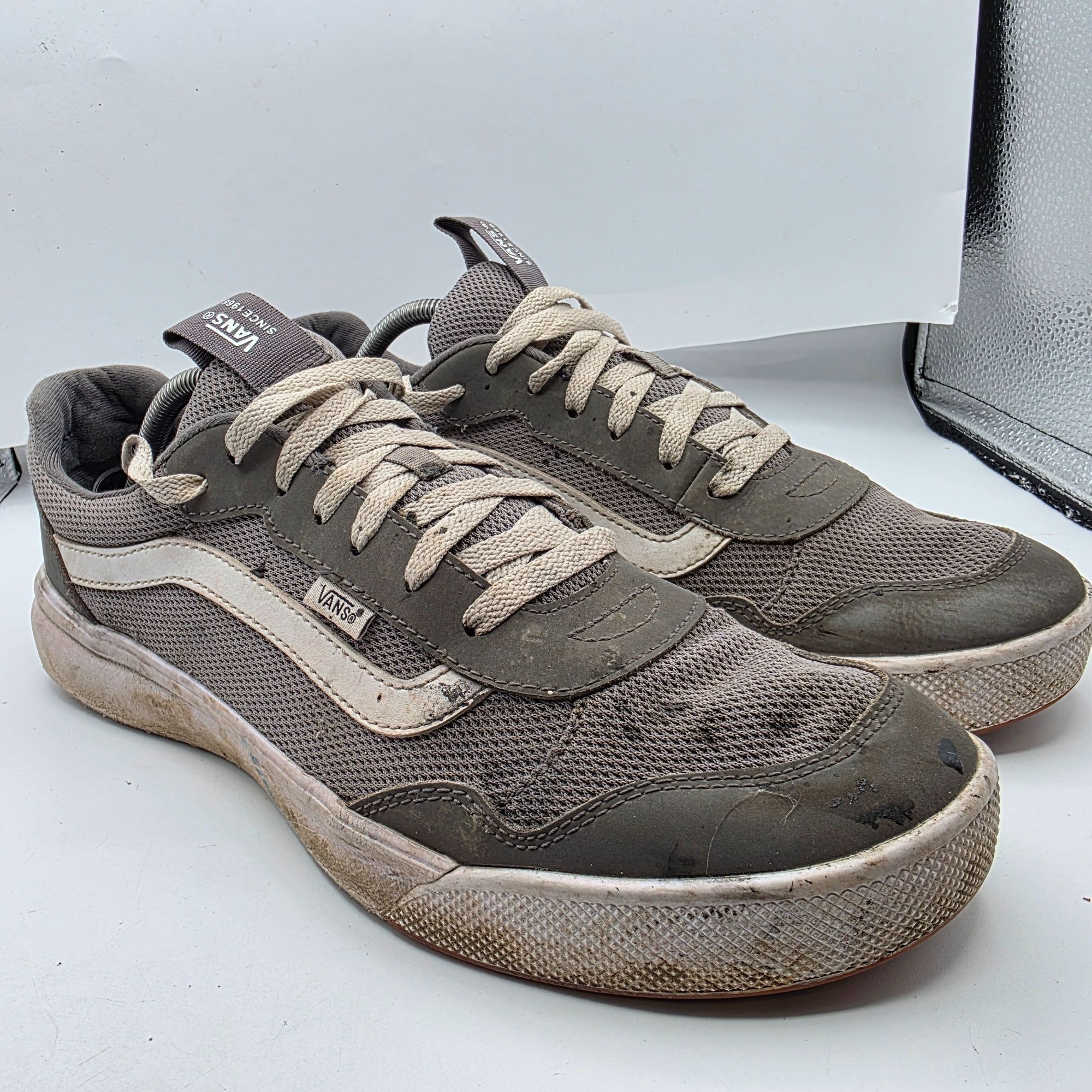 Vans Vans UltraRange EXO Mens Size 12 Pewter Gray Athletic Shoes Size US 12 / EU 45 - 1 Thumbnail