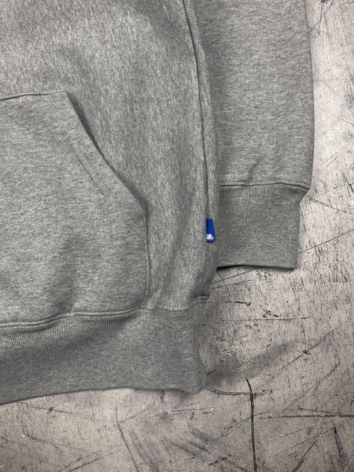 Undefeated Undefeated UNDFTD 5 Strike Pullover Hoodie Gray Streetwear Size US M / EU 48-50 / 2 - 8 Thumbnail