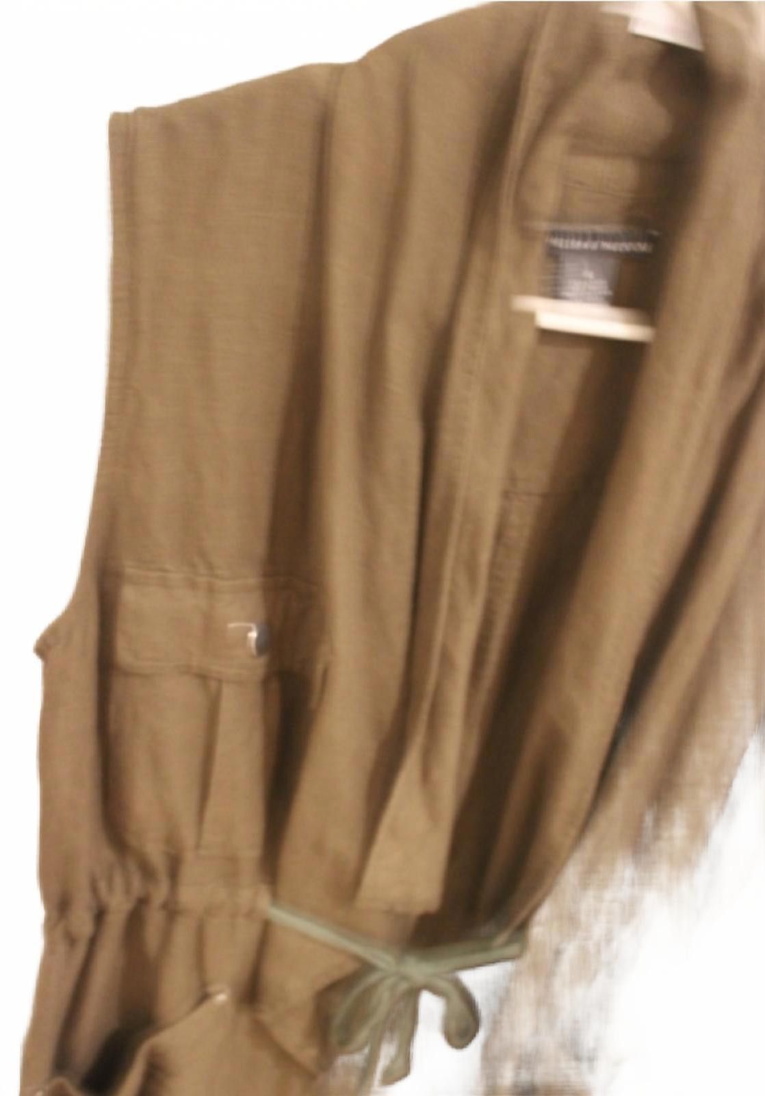 Other Chelsea & Theodore Olive Sleeveless Drawstring Waist Vest S Size S / US 4 / IT 40 - 6 Thumbnail