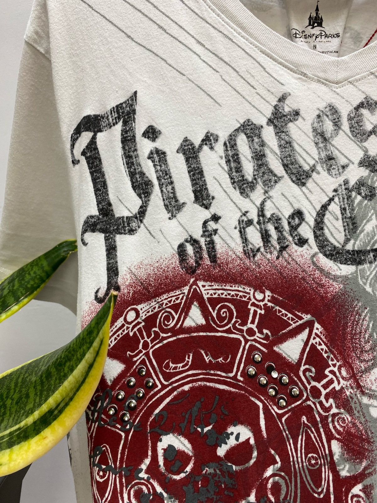 Disney × Vintage Pirates of the Caribbean t shirt Movie Disney Rare Vintage Size US M / EU 48-50 / 2 - 14 Thumbnail