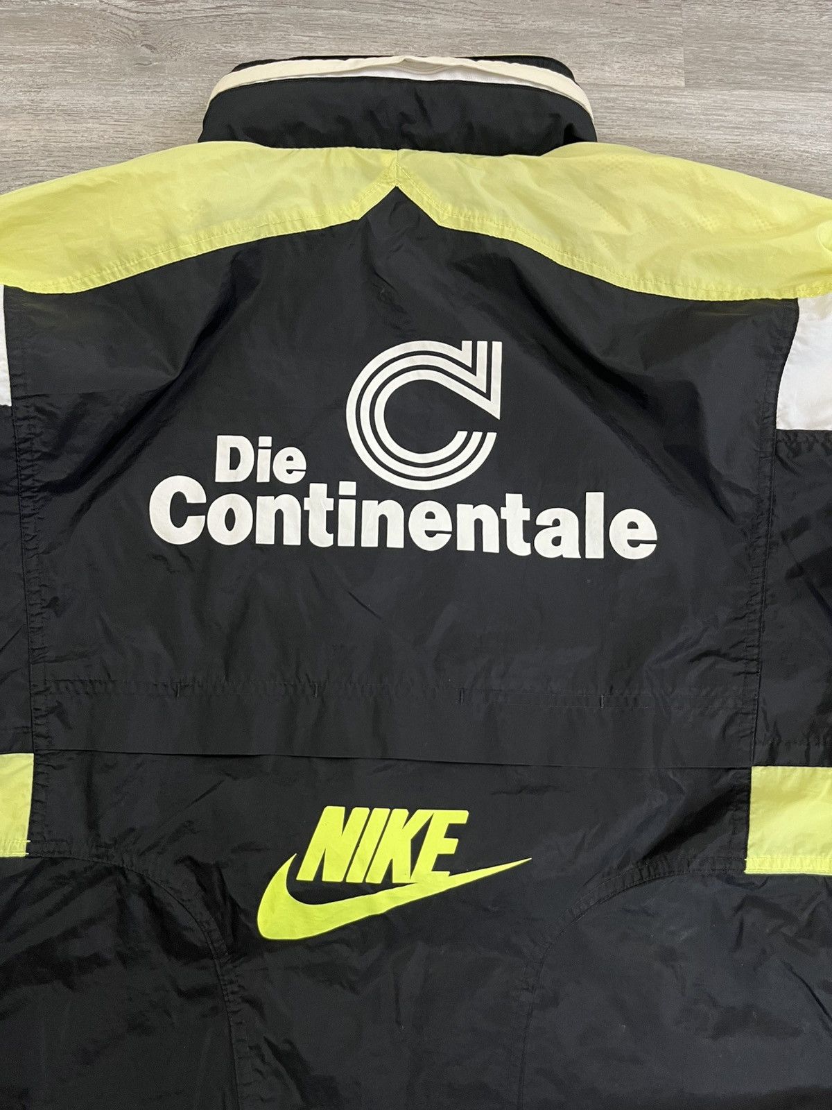 Nike × Vintage windbreaker nike premier 1996/97 borusia dortmund football Size US L / EU 52-54 / 3 - 14 Thumbnail