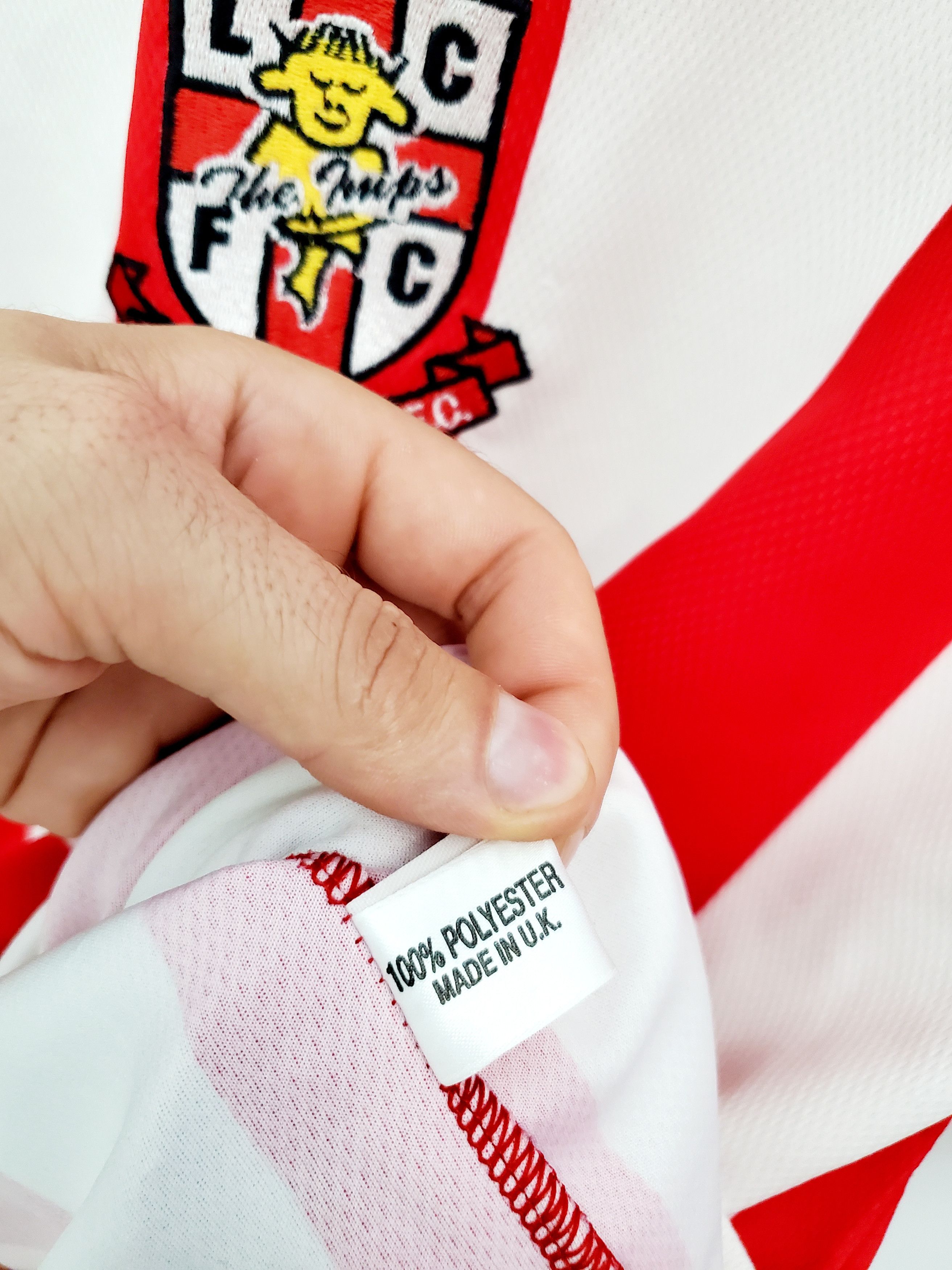 Vintage Lincoln City 2004-2005 Home Jersey perfect condition Size US M / EU 48-50 / 2 - 5 Thumbnail