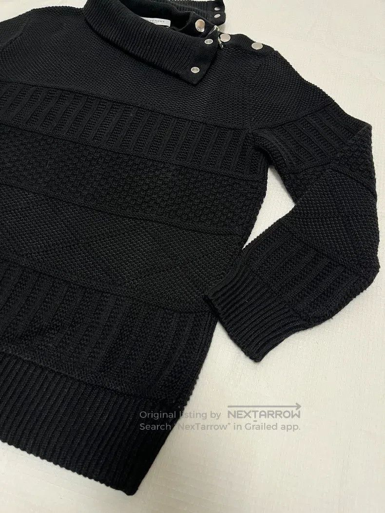Givenchy Givenchy Zipper Hidden Button Sweater Size US L / EU 52-54 / 3 - 4 Thumbnail