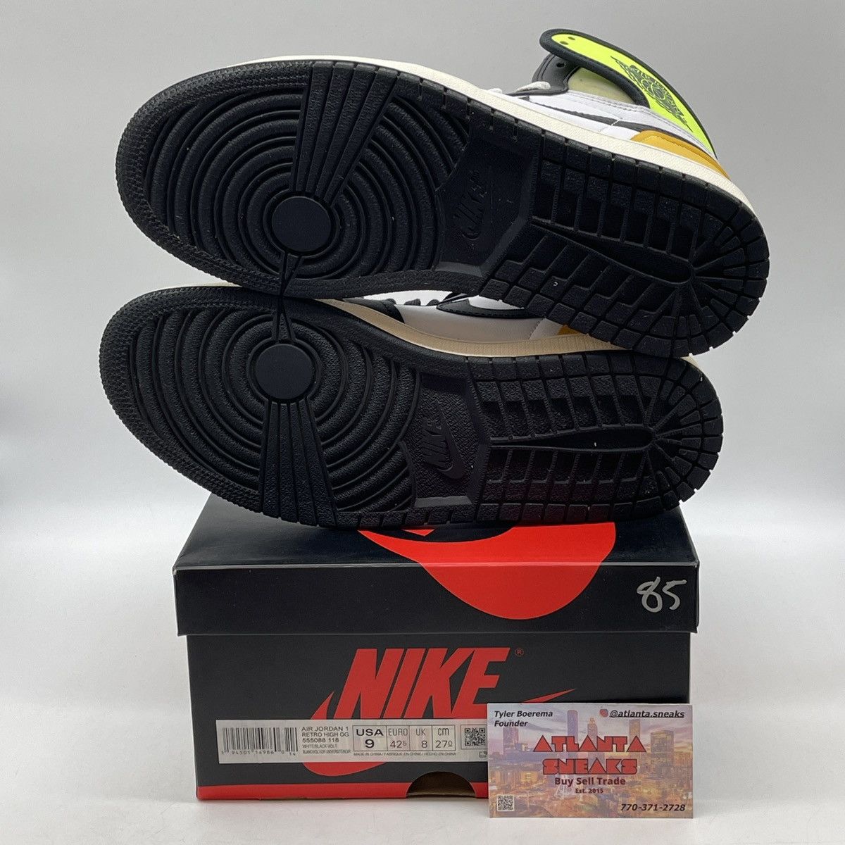 Jordan Brand Air Jordan 1 high volt gold Size US 9 / EU 42 - 7 Thumbnail