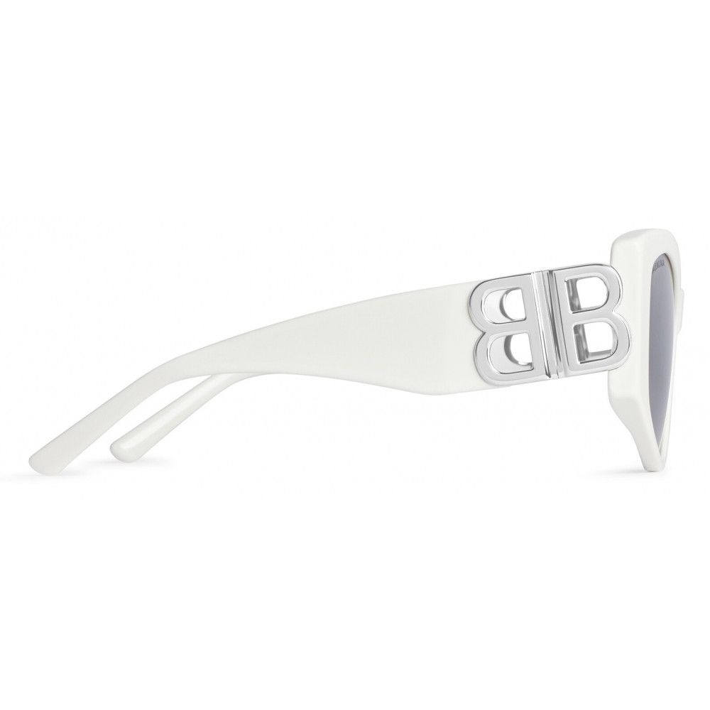 o1in1g1024 Size : OS / Frame Sunglasses in White