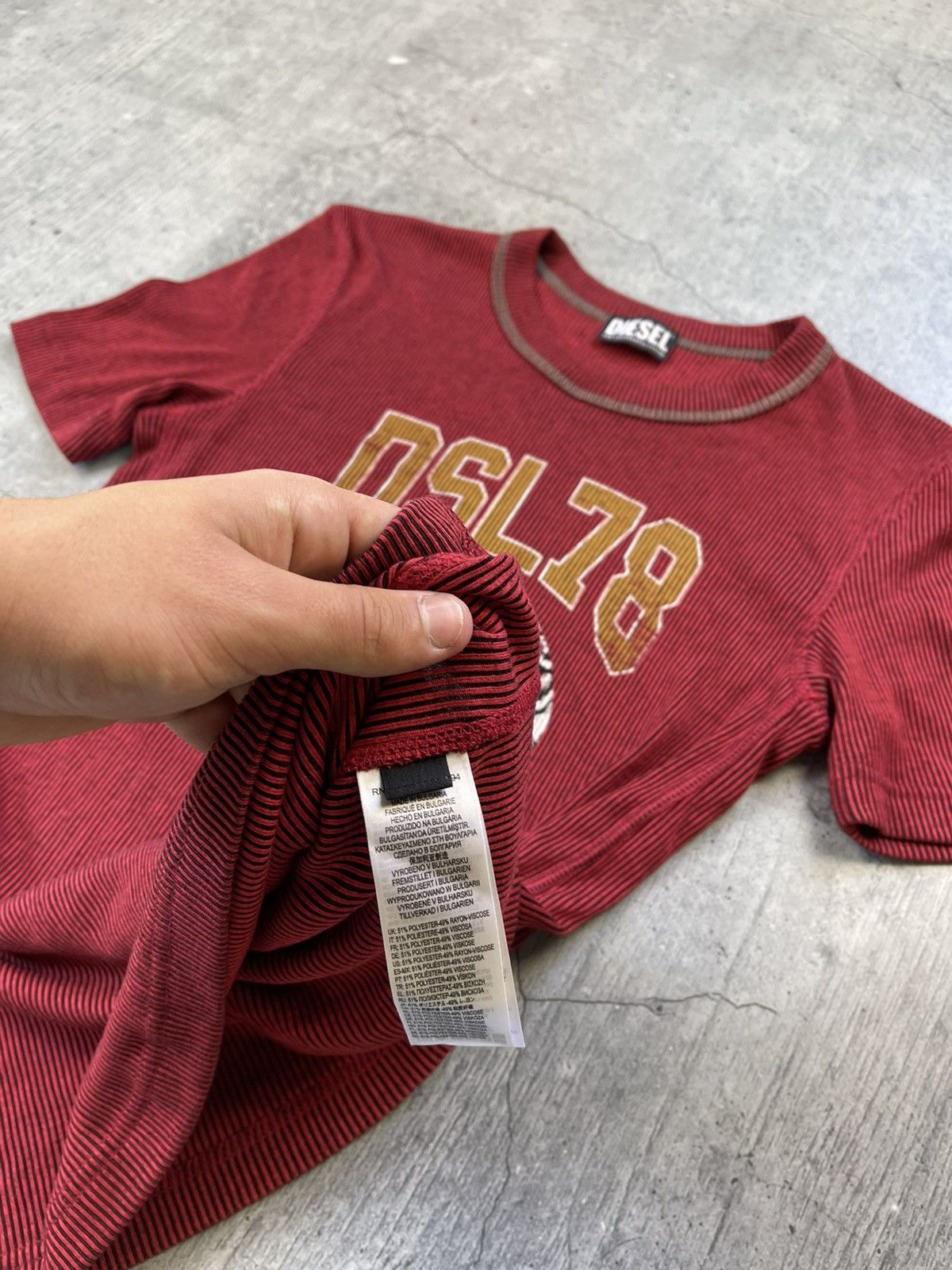 Diesel Avant Garde🧭 90S DIESEL BIG LOGO VINTAGE Y2K CRAZY T-SHIRT Size US S / EU 44-46 / 1 - 6 Thumbnail