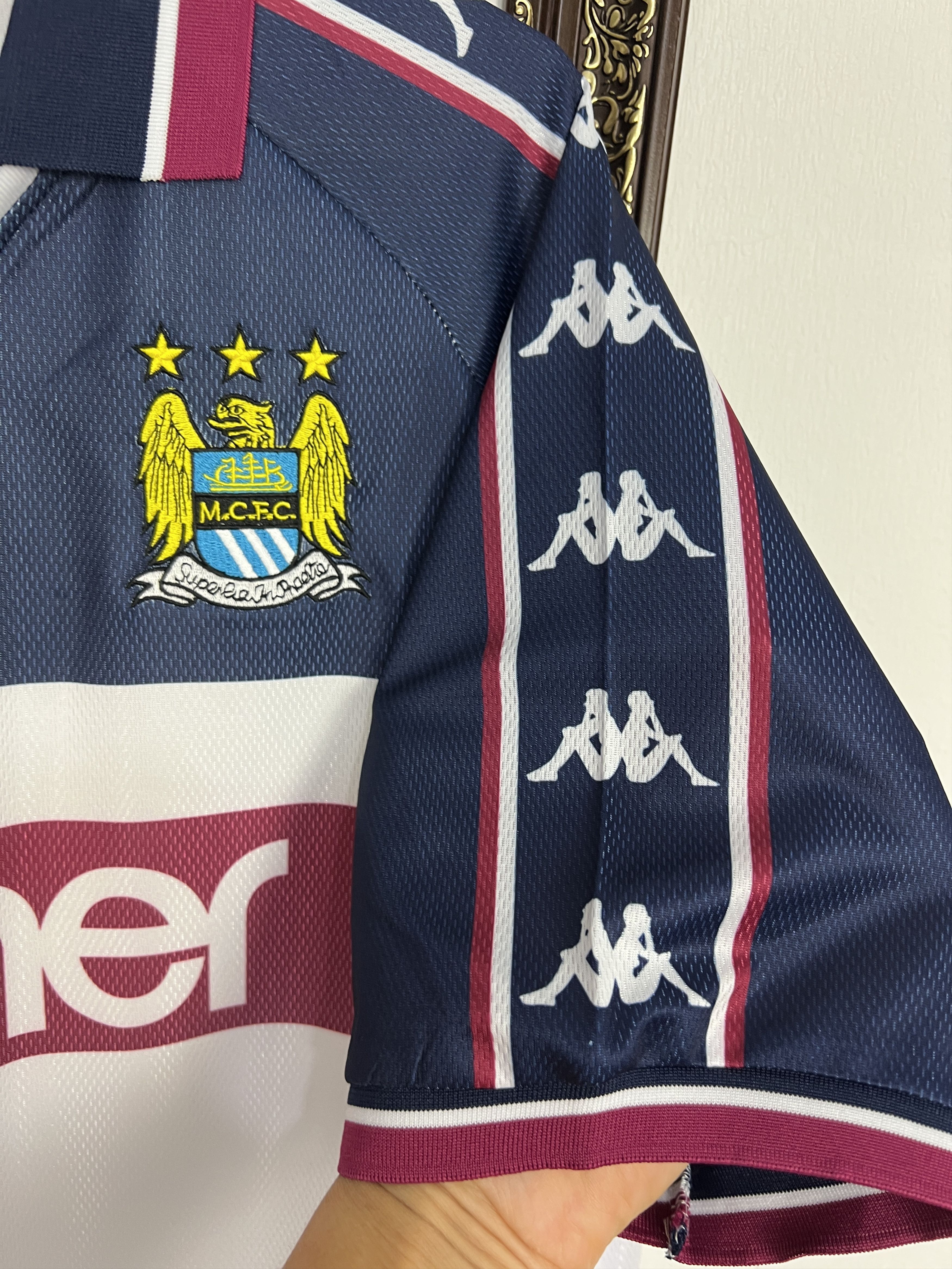 Kappa Manchester City Away football shirt 1997 Soccer Jersey Size US XL / EU 56 / 4 - 6 Thumbnail
