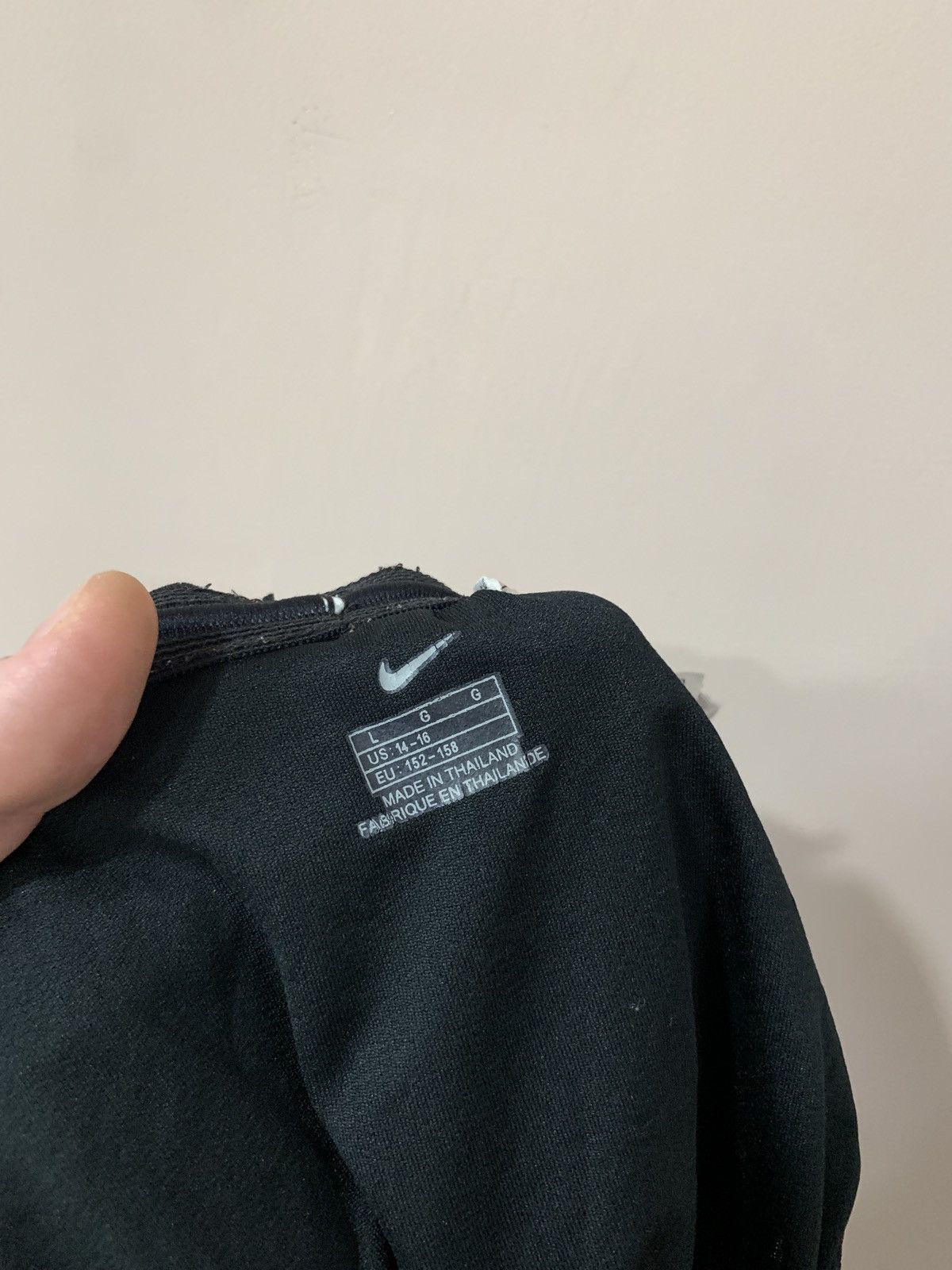 Nike × Vintage Manchester United Goalkeeper Football Shorts Nike Vintage Size US 28 / EU 44 - 9 Thumbnail
