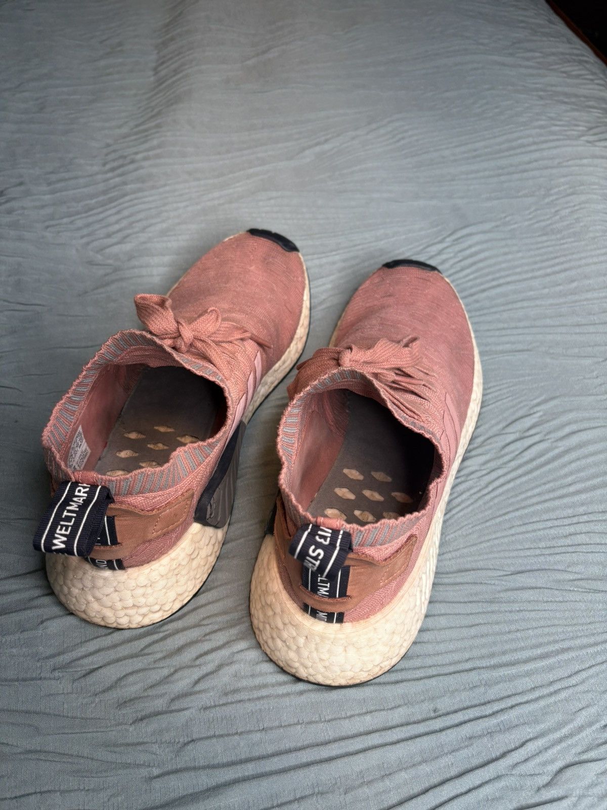 Adidas NMD R2 Primeknit “Raw Pink”