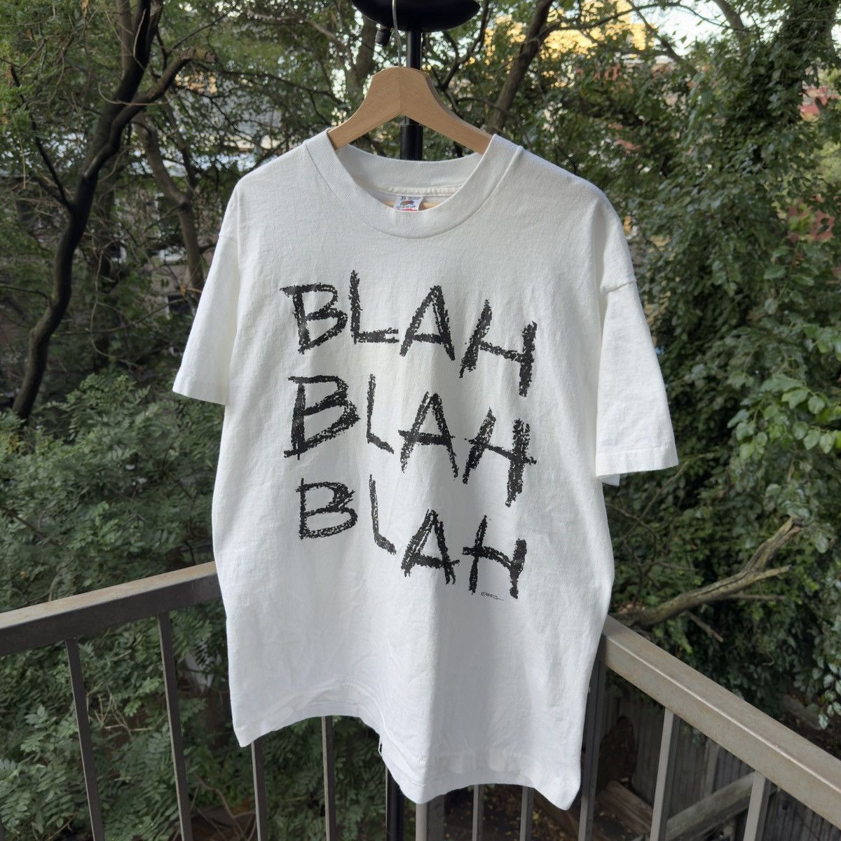 Vintage Blah Blah Blah Thrashed Faded Distressed Shirt ERD Grunge Size US XL / EU 56 / 4 - 1 Thumbnail