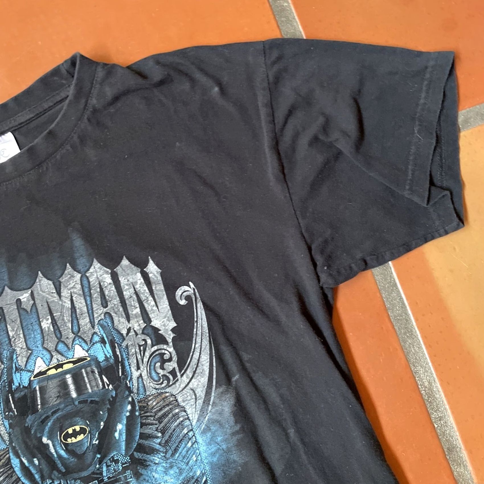 Vintage VINTAGE B&C Mens Medium Black Graphic Tee BATMAN RACING Monster Truck Tee Shirt Muskel? Size US M / EU 48-50 / 2 - 6 Thumbnail
